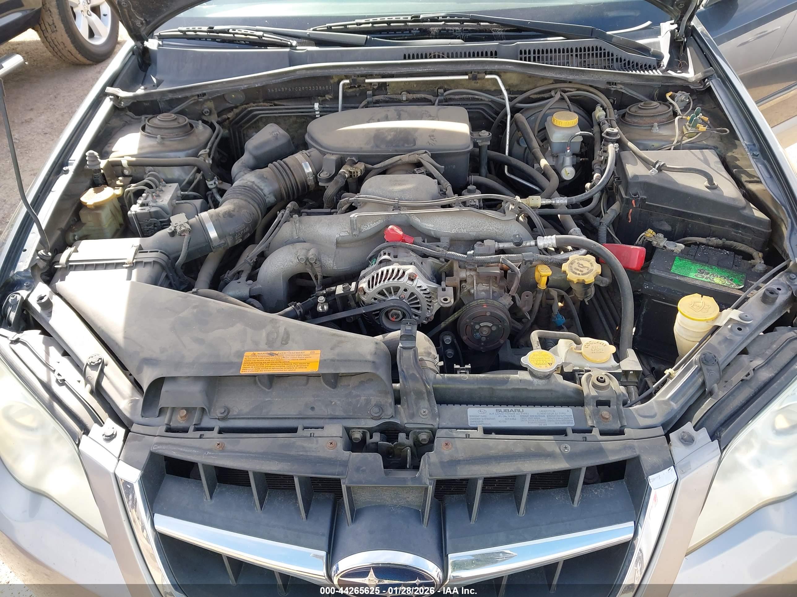 SUBARU OUTBACK image 10