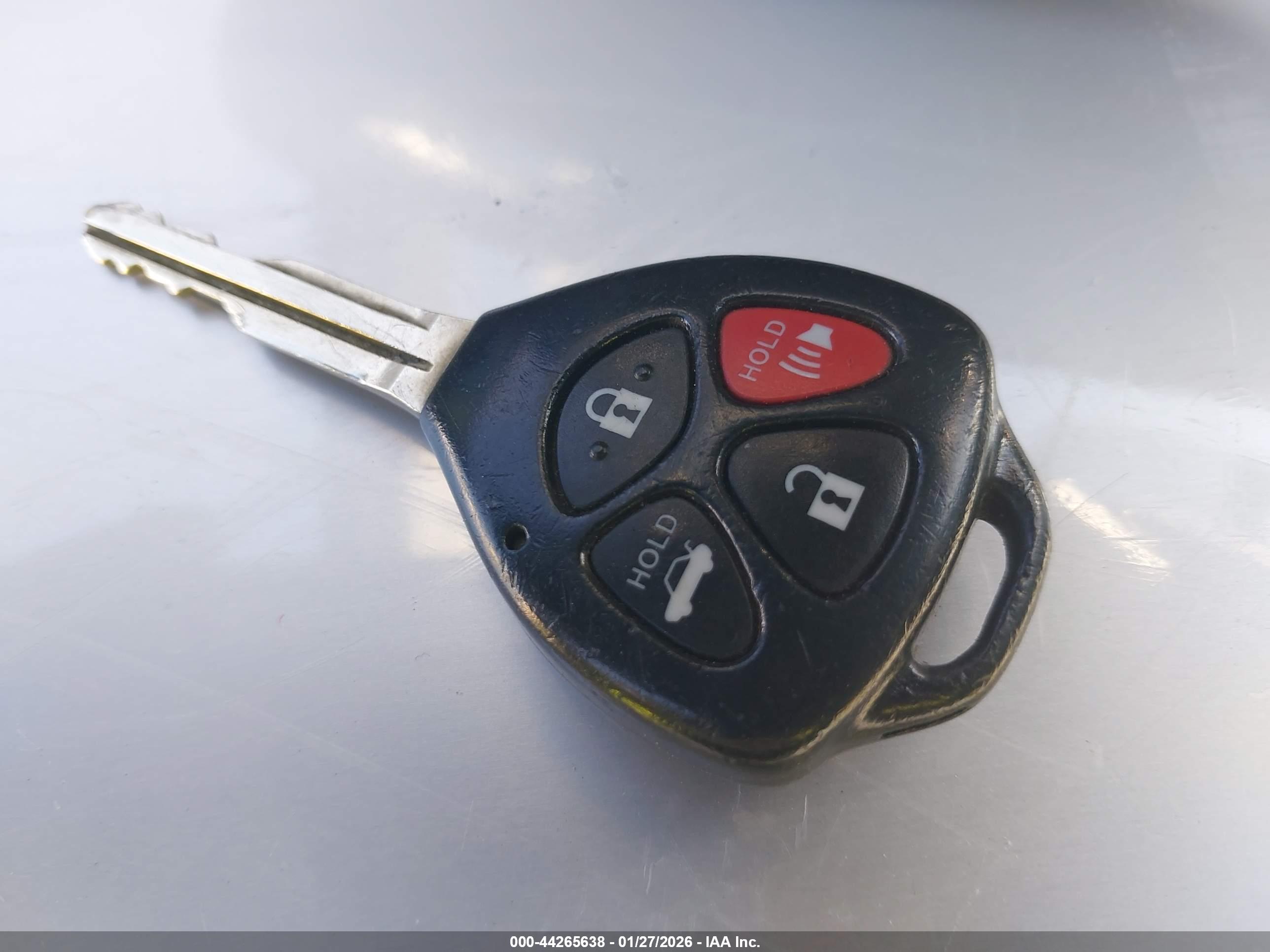 TOYOTA COROLLA image 11