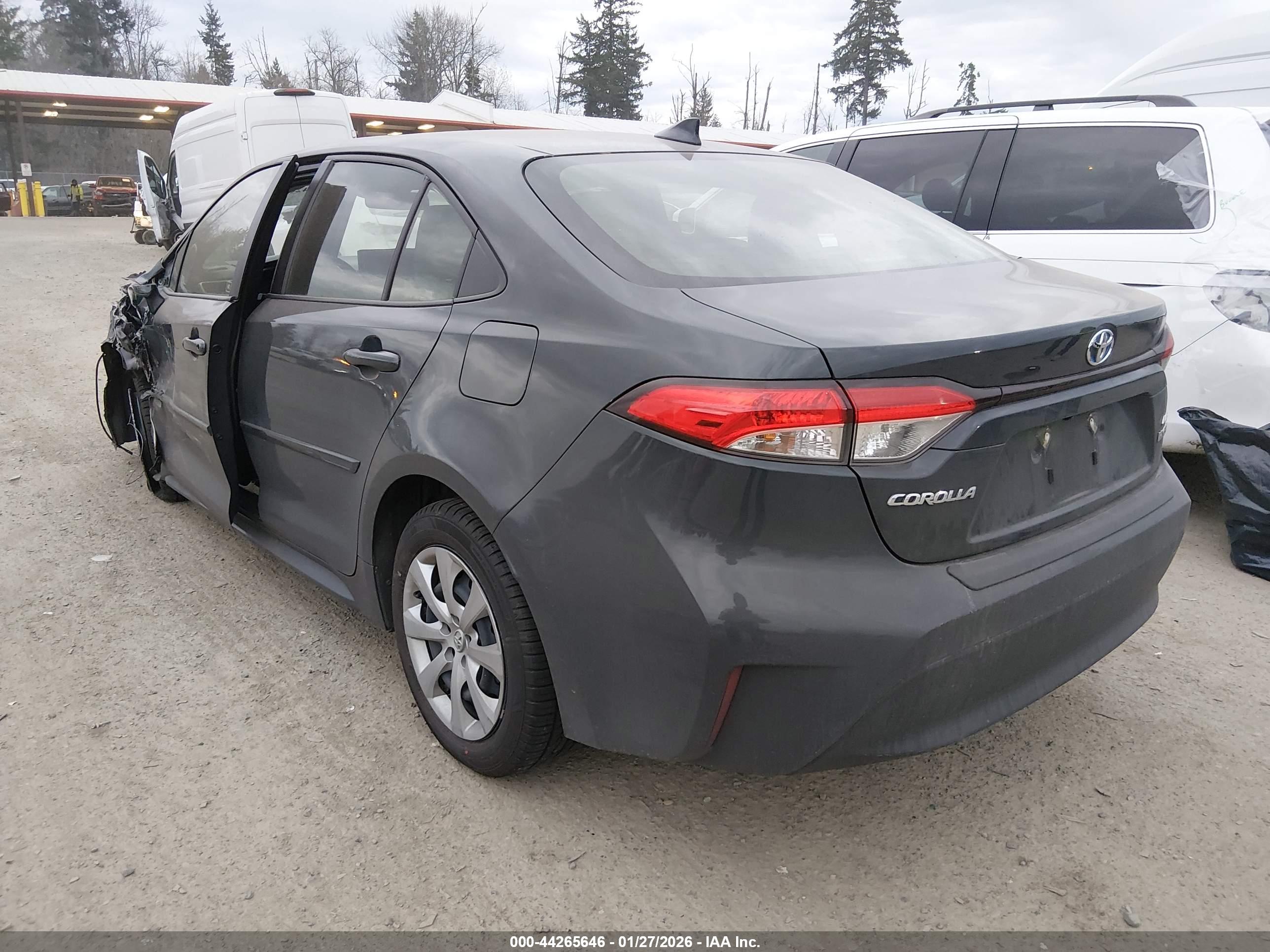 TOYOTA COROLLA image 3