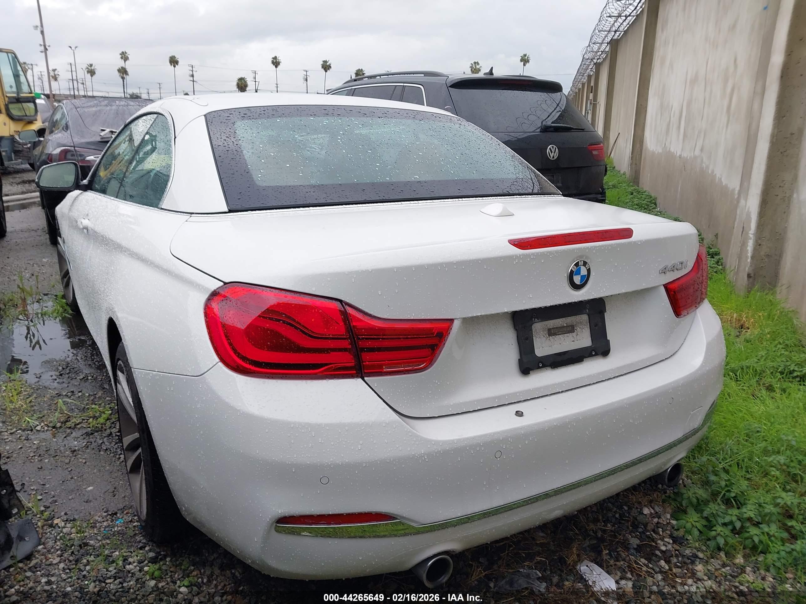 BMW 440I image 3
