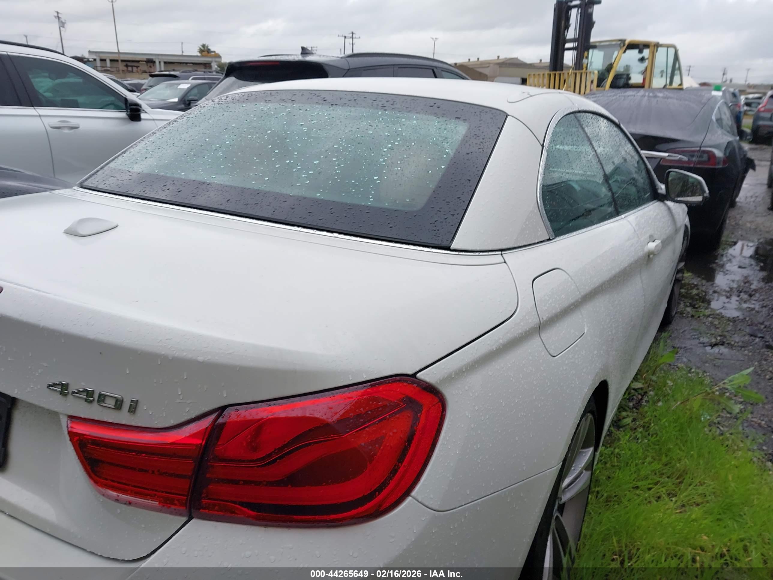 BMW 440I image 4
