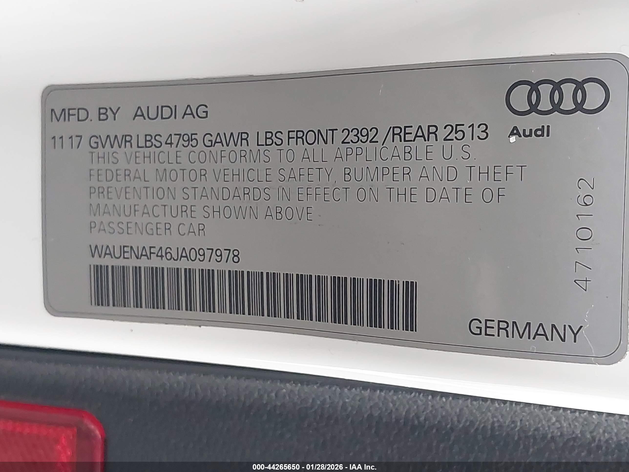 AUDI A4 image 9