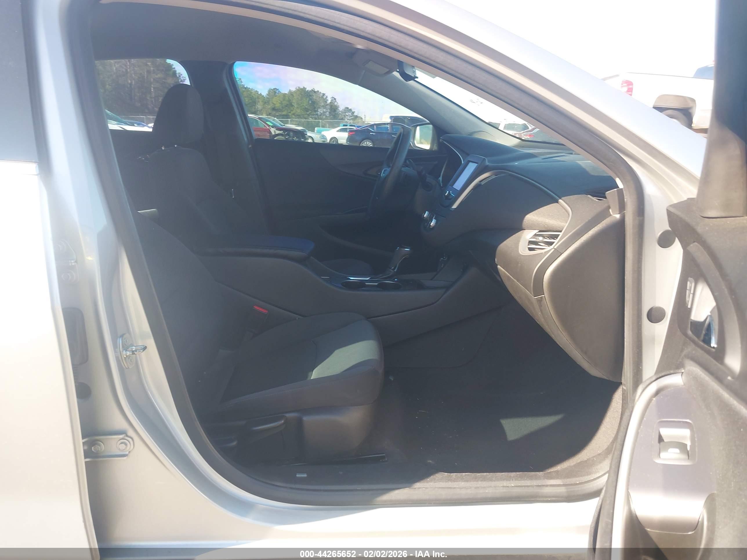 CHEVROLET MALIBU image 5