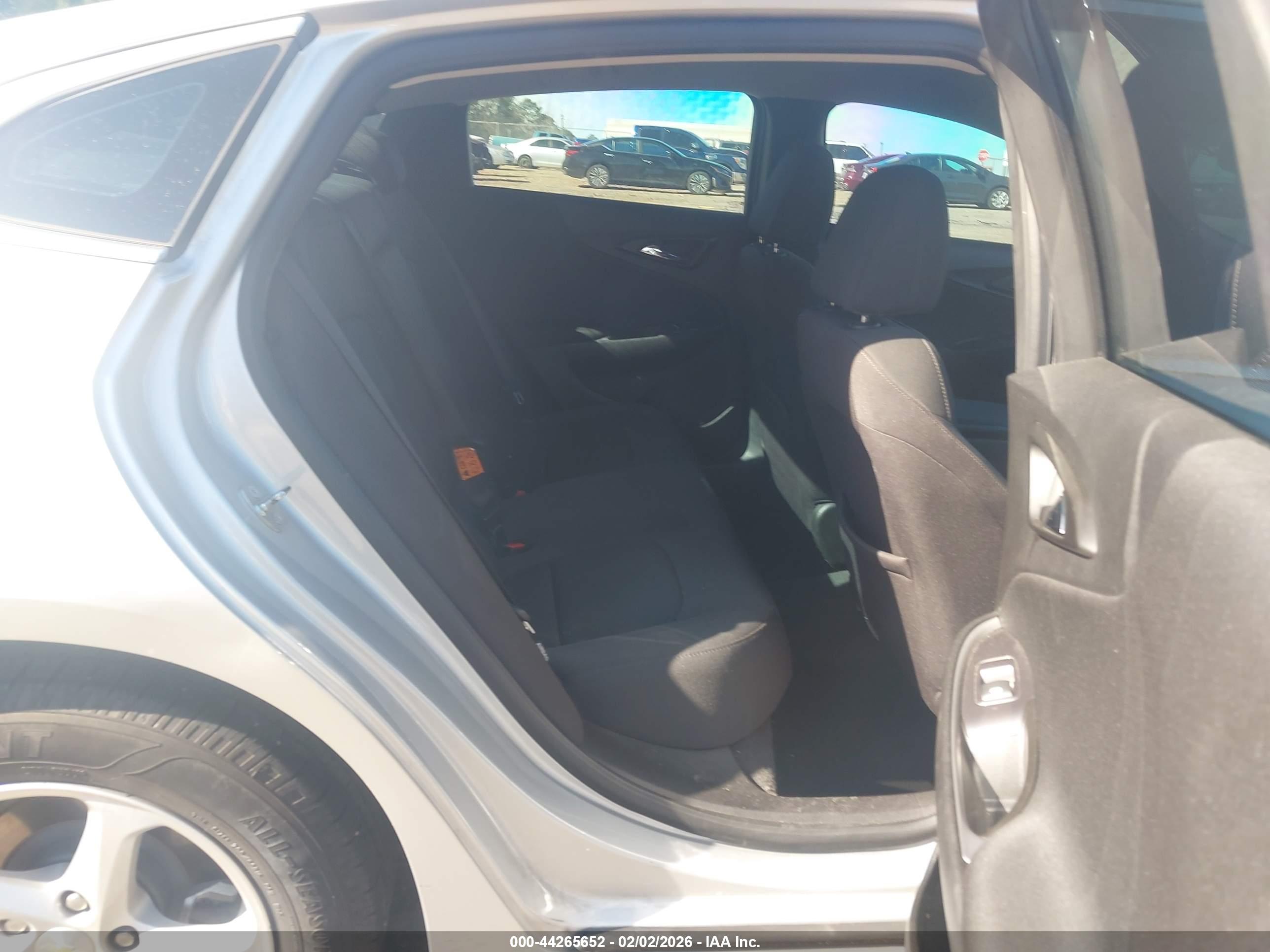 CHEVROLET MALIBU image 8