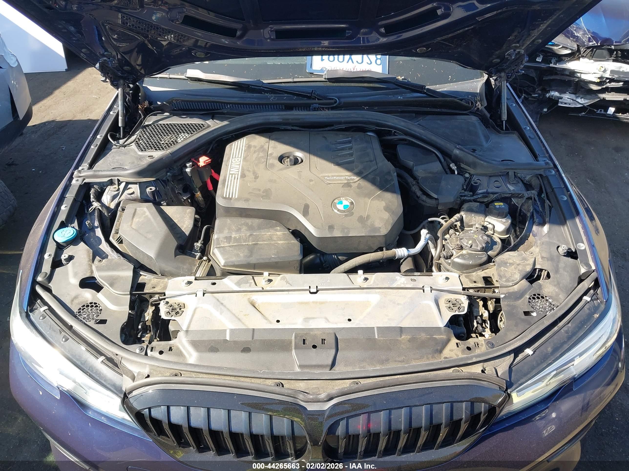 BMW 330I image 10