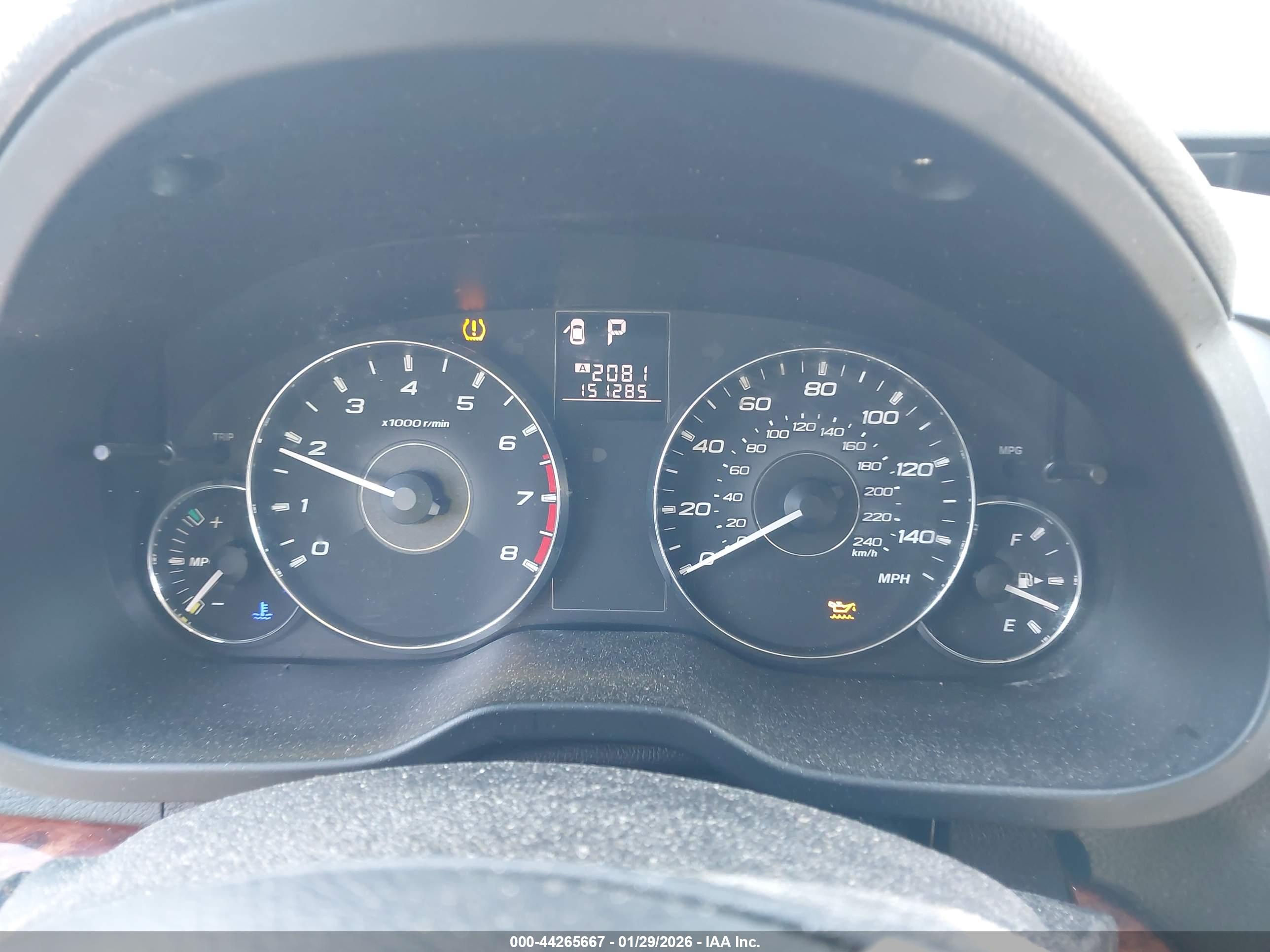 SUBARU OUTBACK image 7