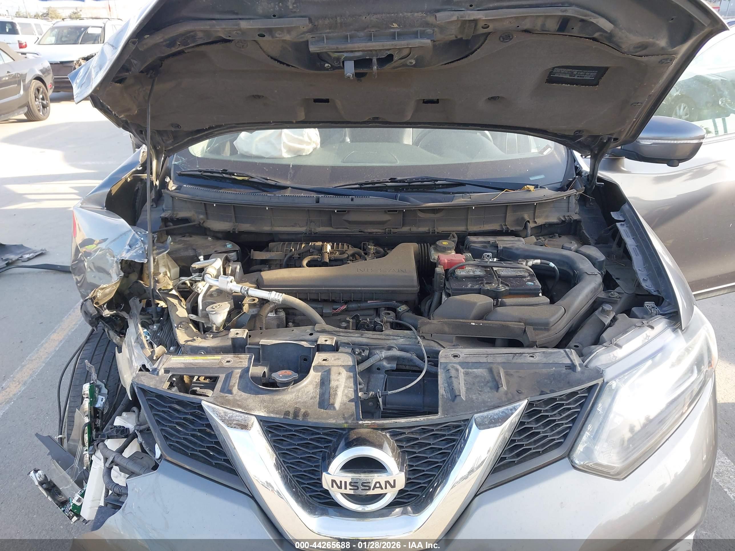 NISSAN ROGUE image 10