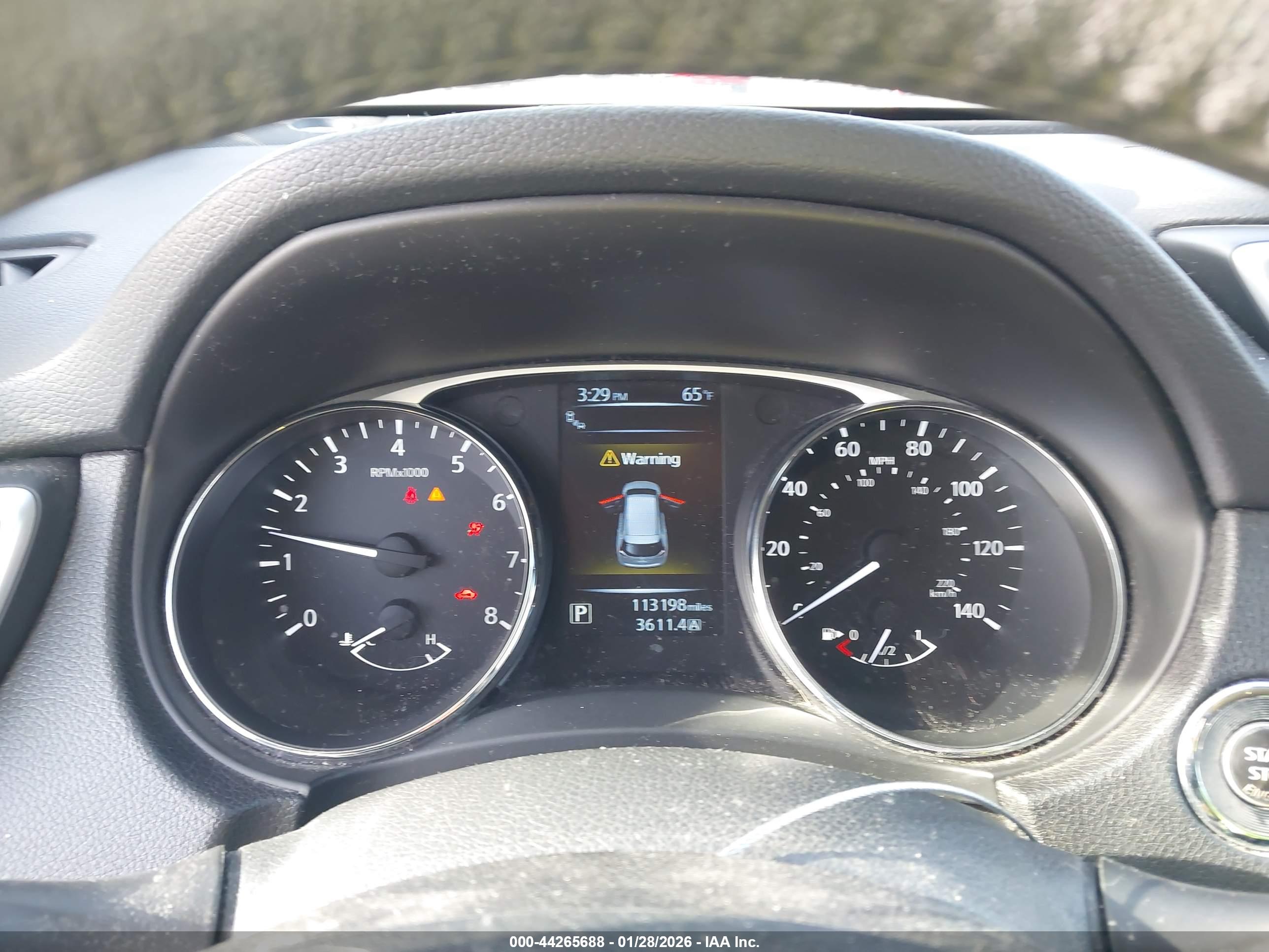 NISSAN ROGUE image 7