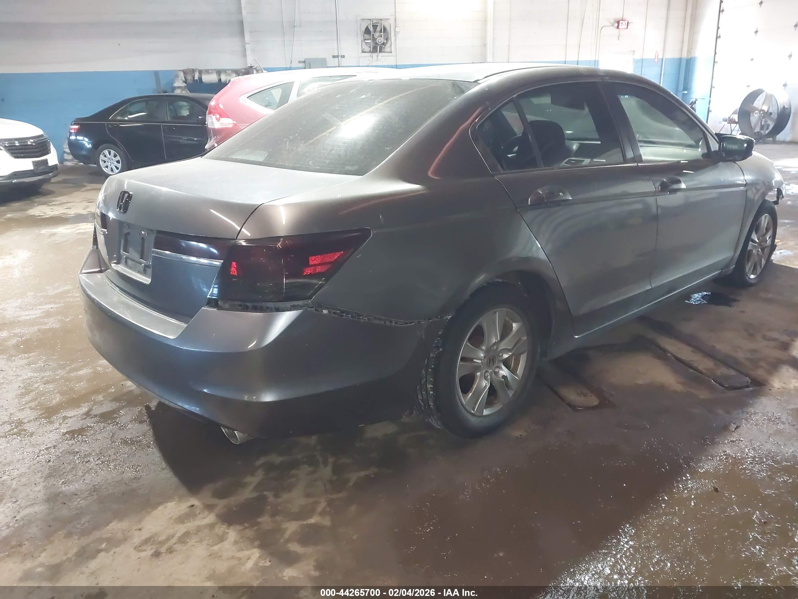 HONDA ACCORD image 4