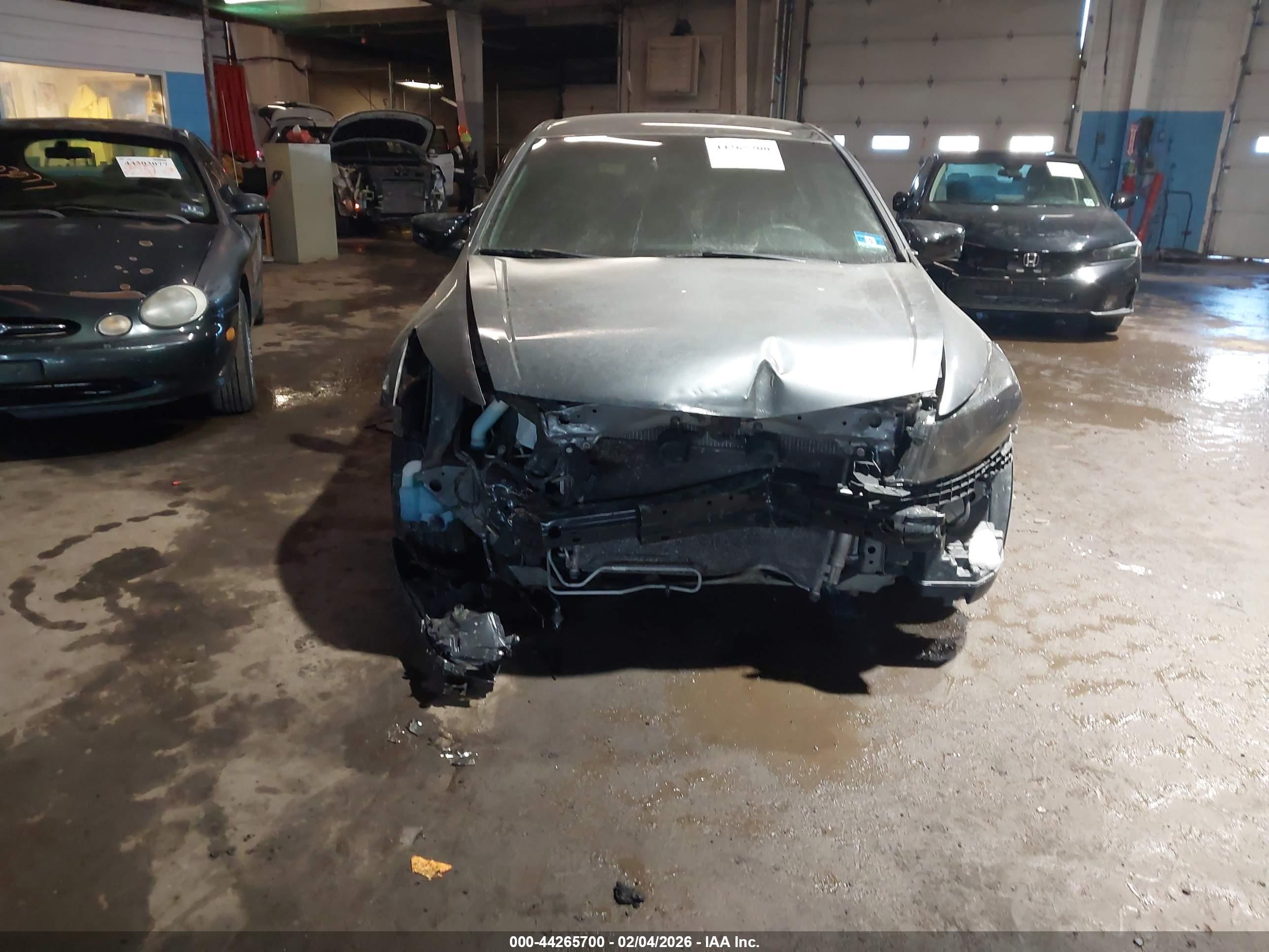 HONDA ACCORD image 6