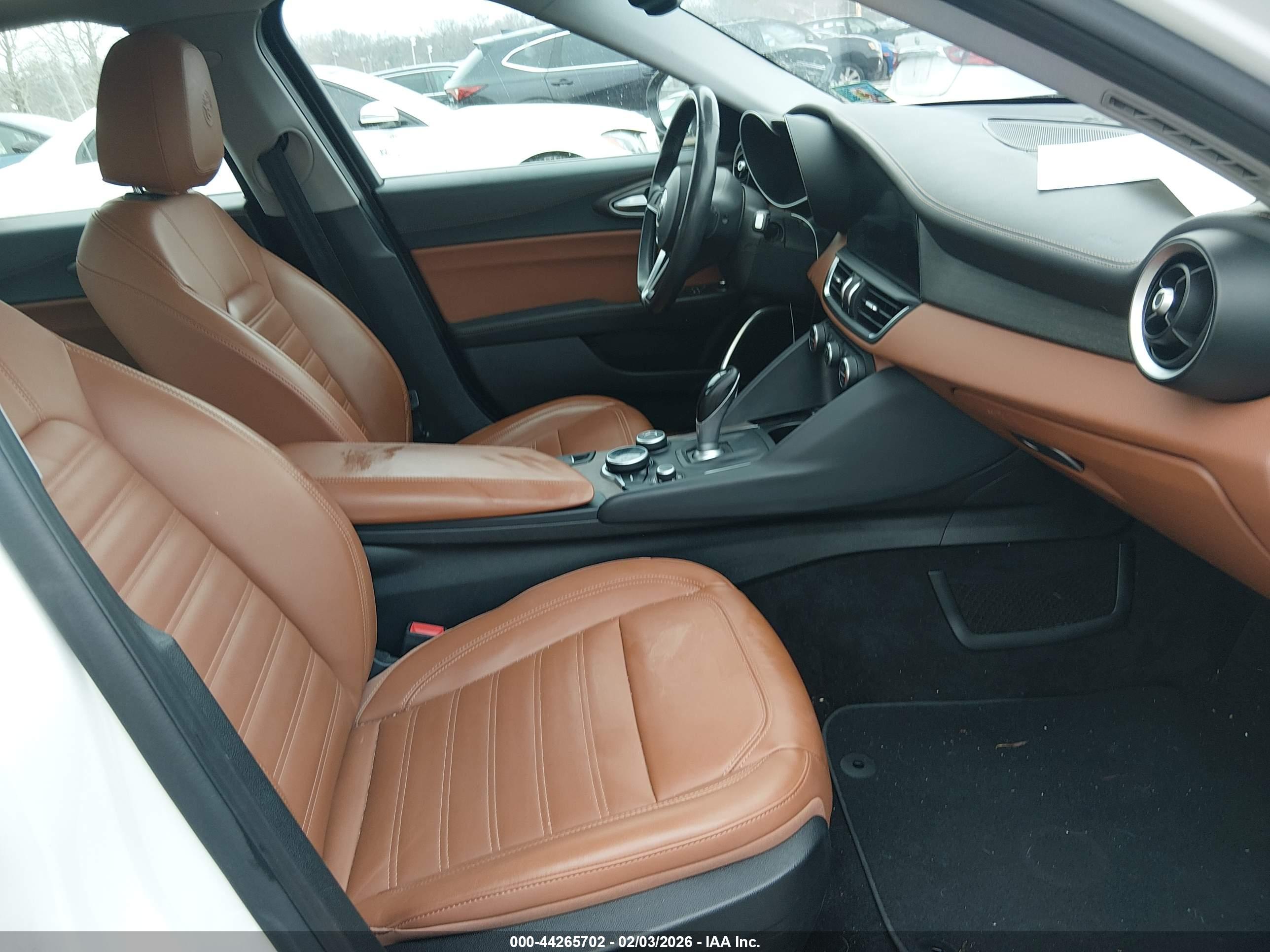 ALFA ROMEO image 5