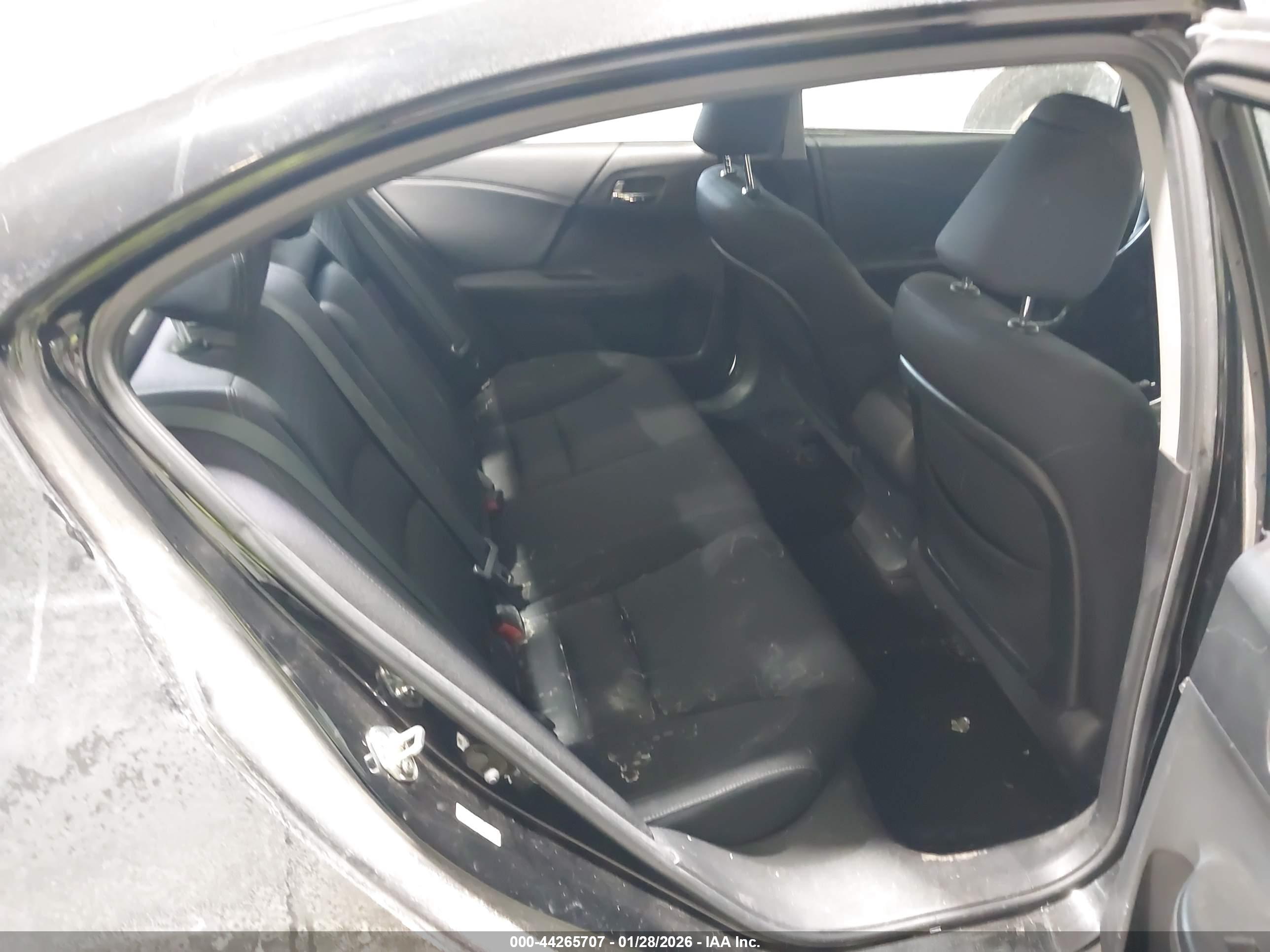 HONDA ACCORD image 8