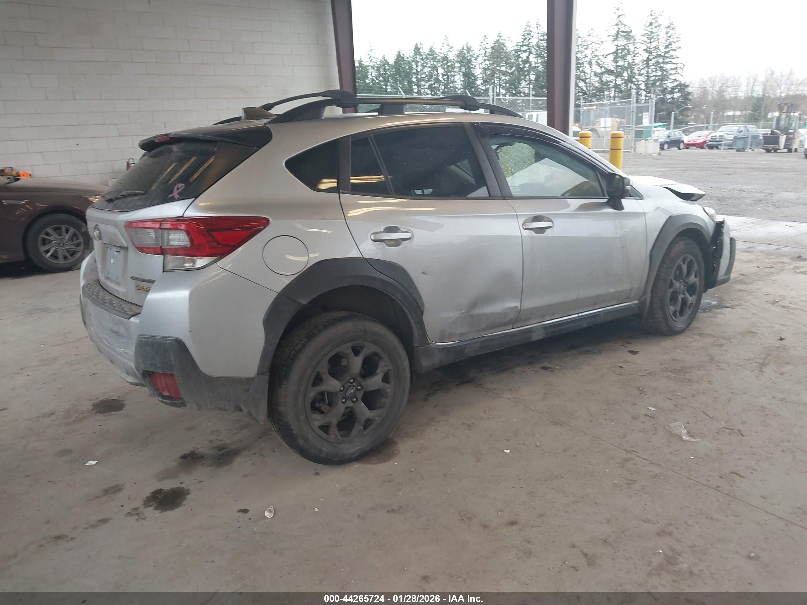 SUBARU CROSSTREK image 4