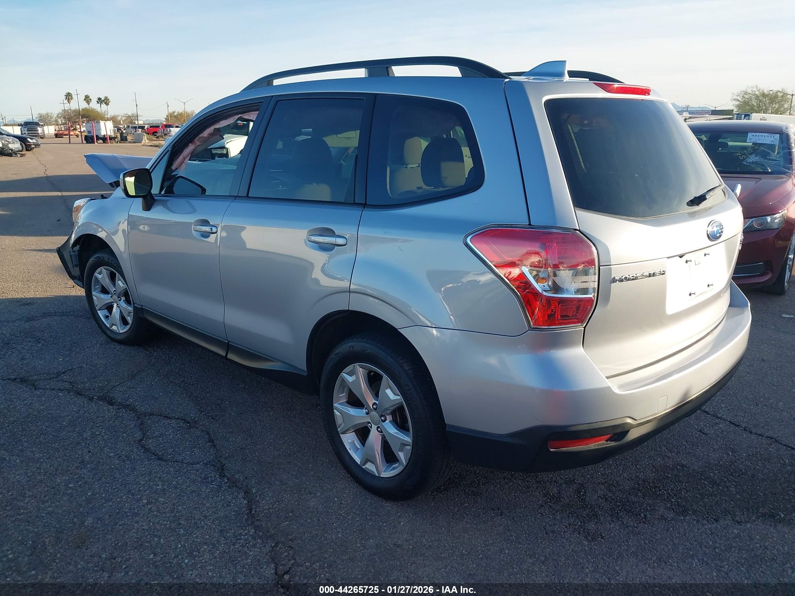 SUBARU FORESTER image 3