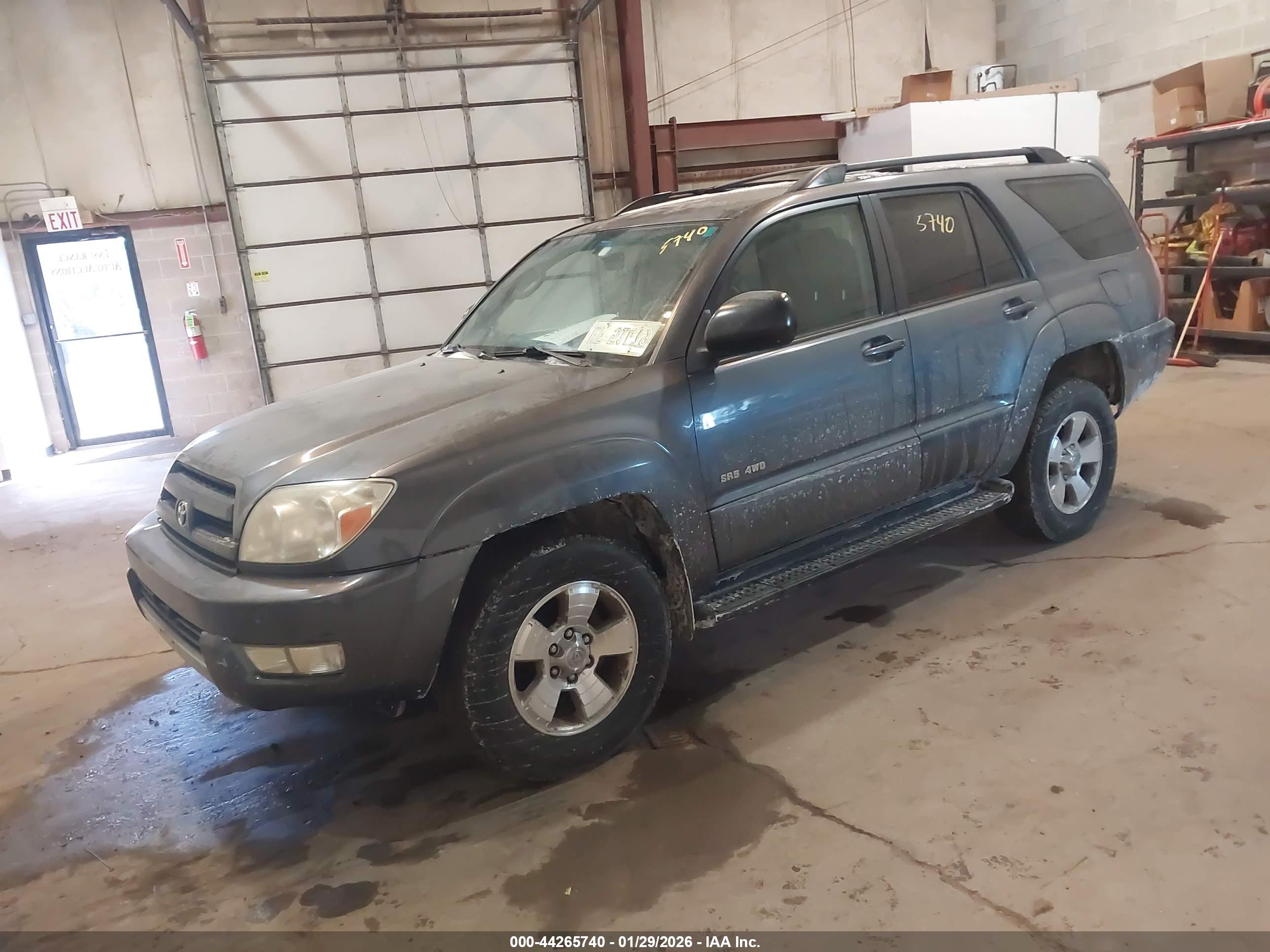 TOYOTA 4RUNNER image 2