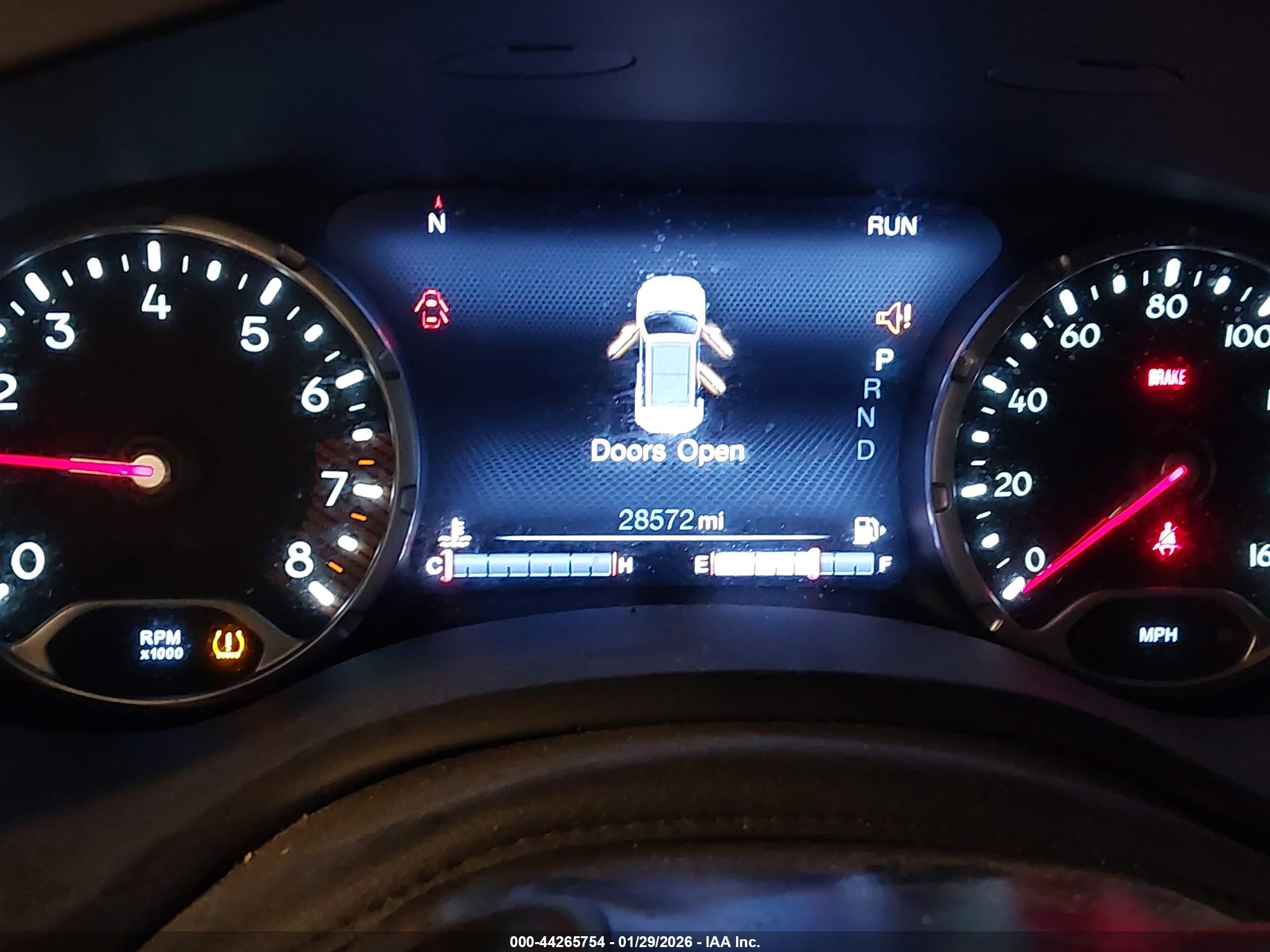 JEEP RENEGADE image 7