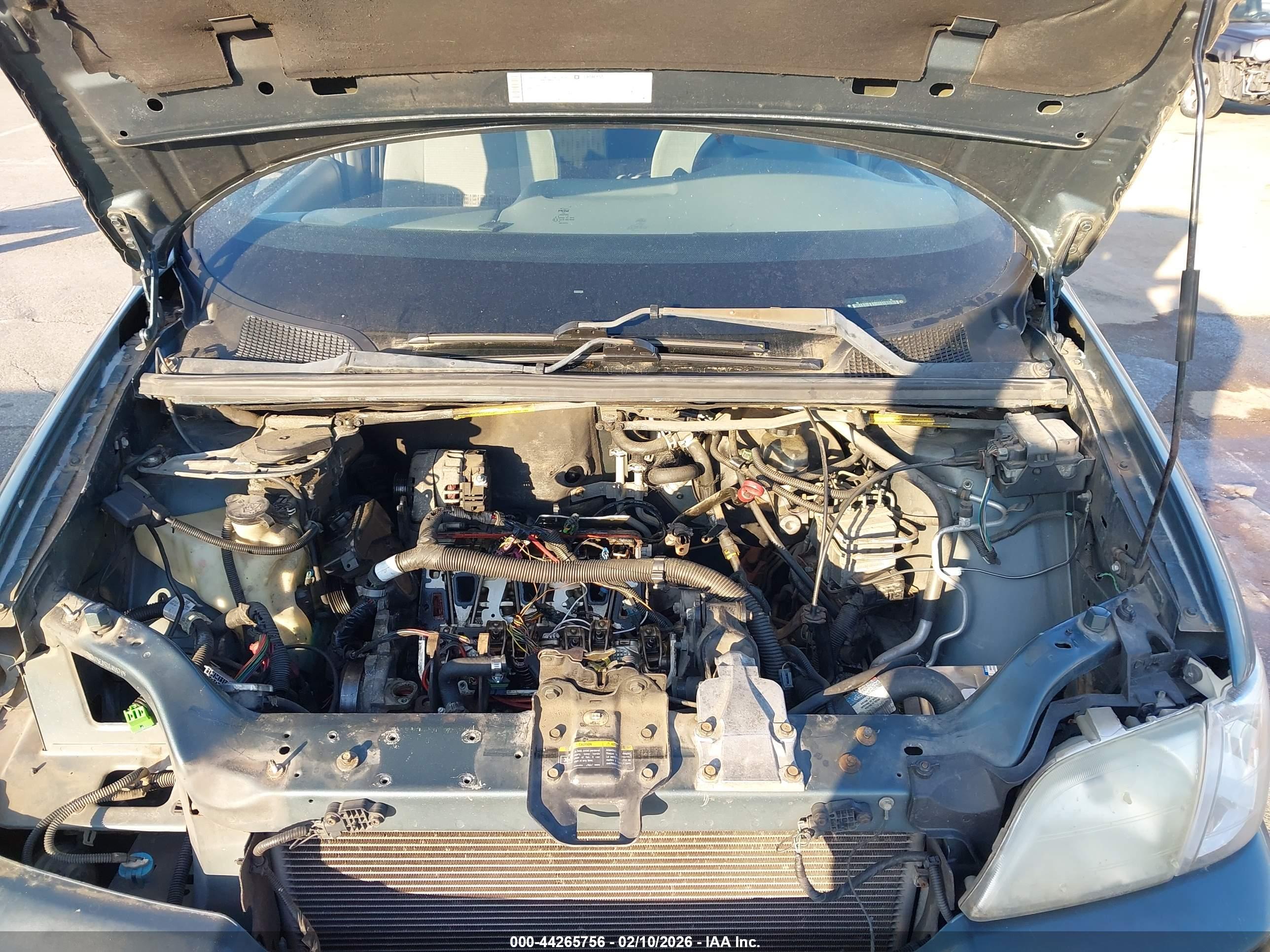 CHEVROLET VENTURE image 10