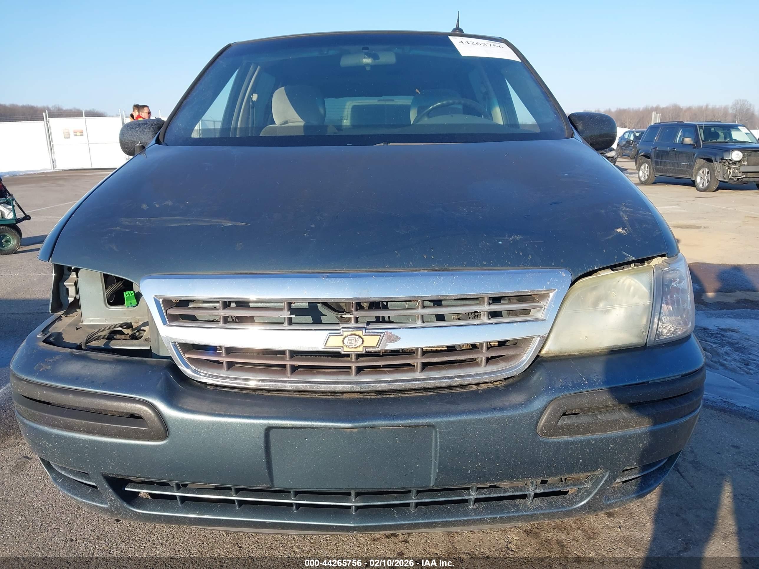 CHEVROLET VENTURE image 6