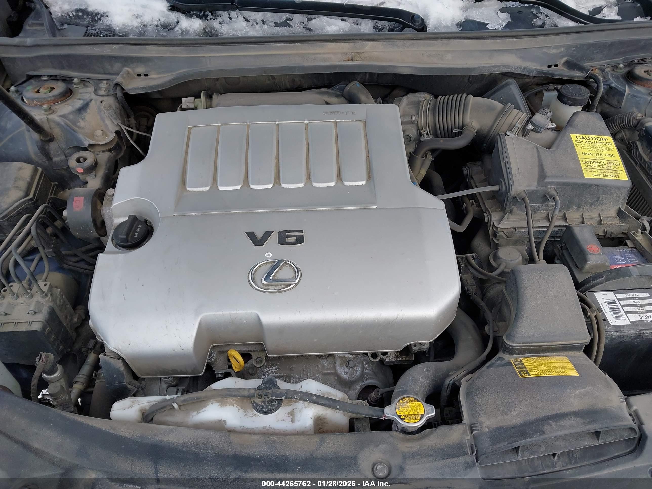 LEXUS ES image 10