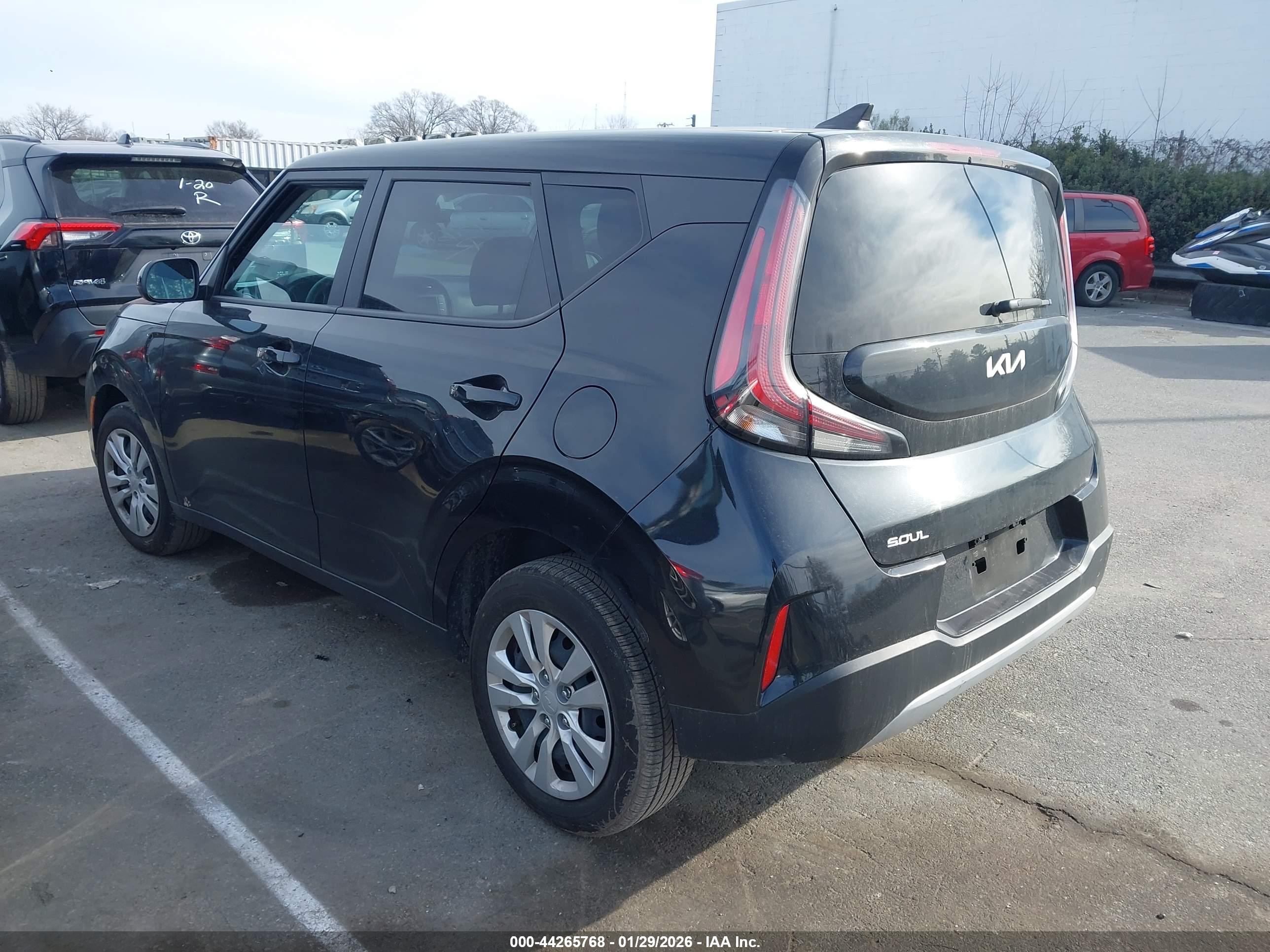 KIA SOUL image 3