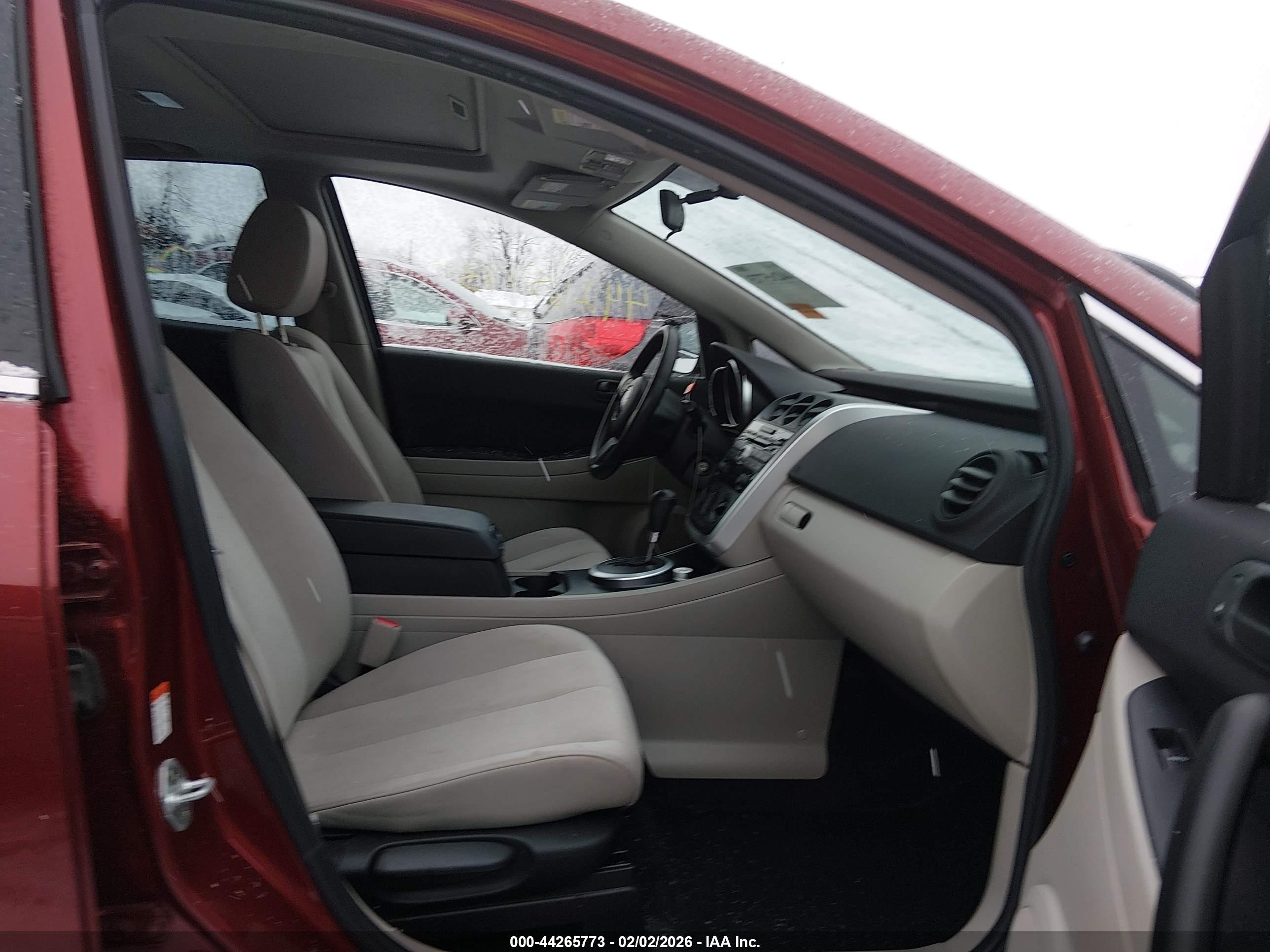 MAZDA CX-7 image 5