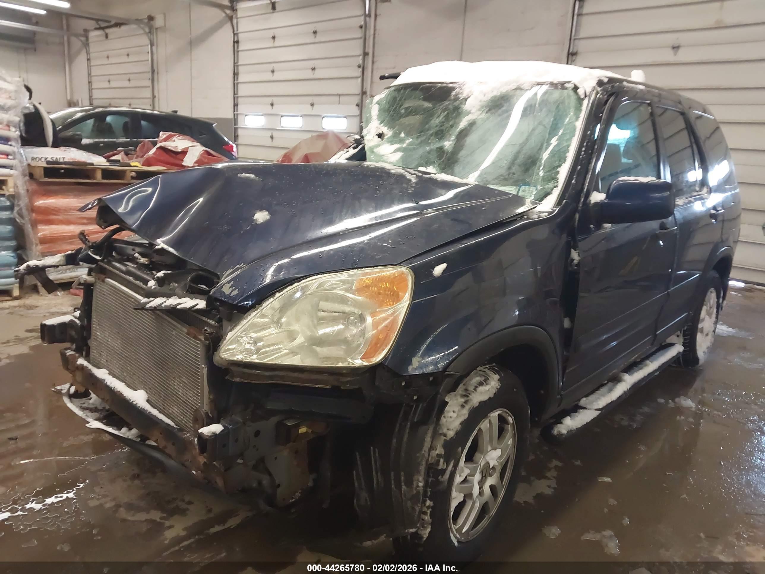 HONDA CR-V image 2