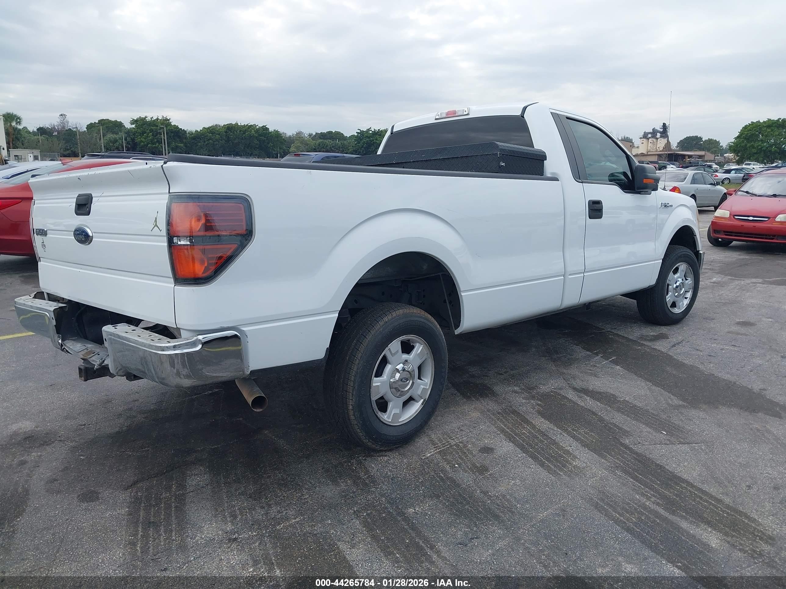 FORD F-150 image 4