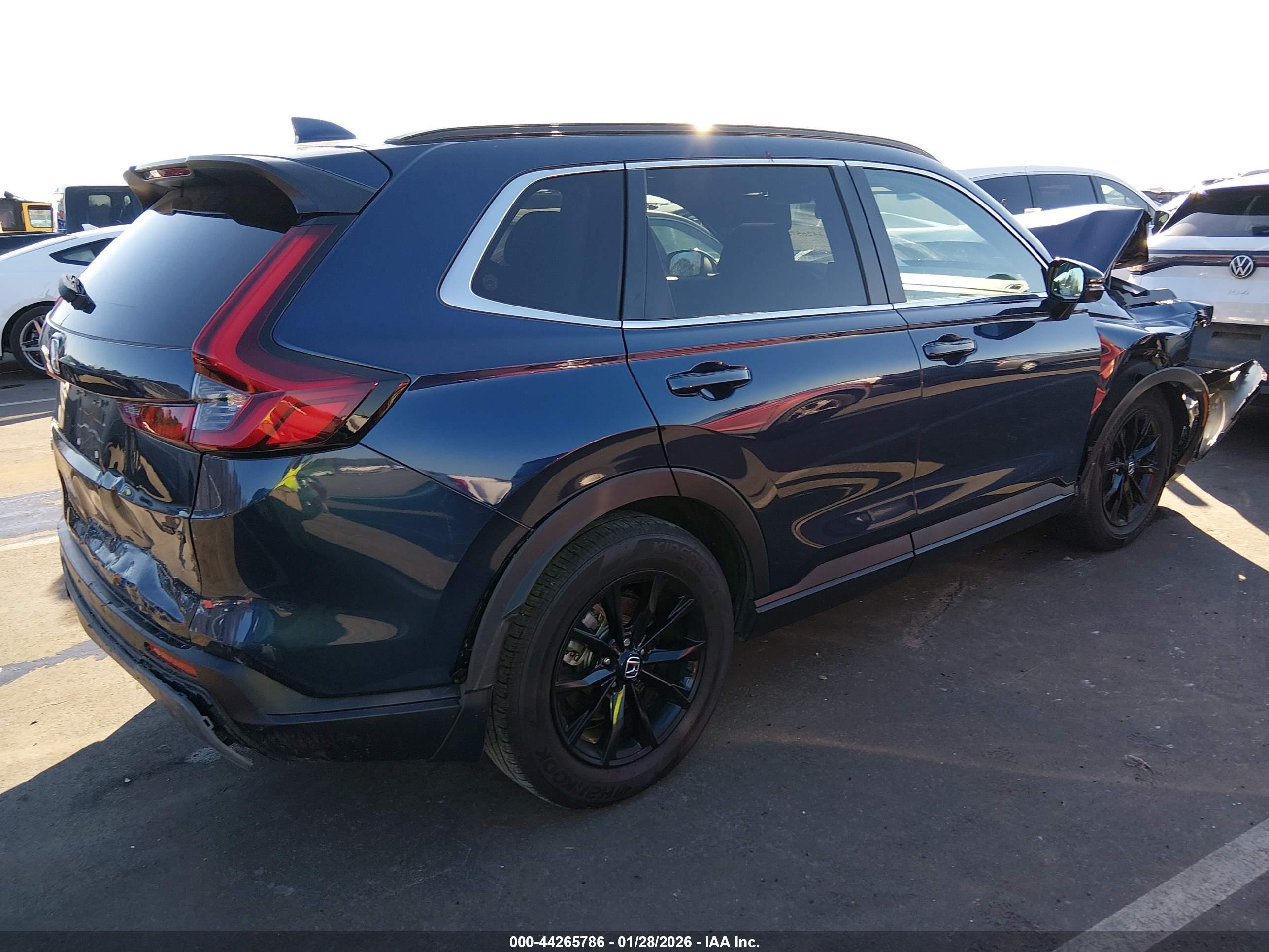 HONDA CR-V image 4