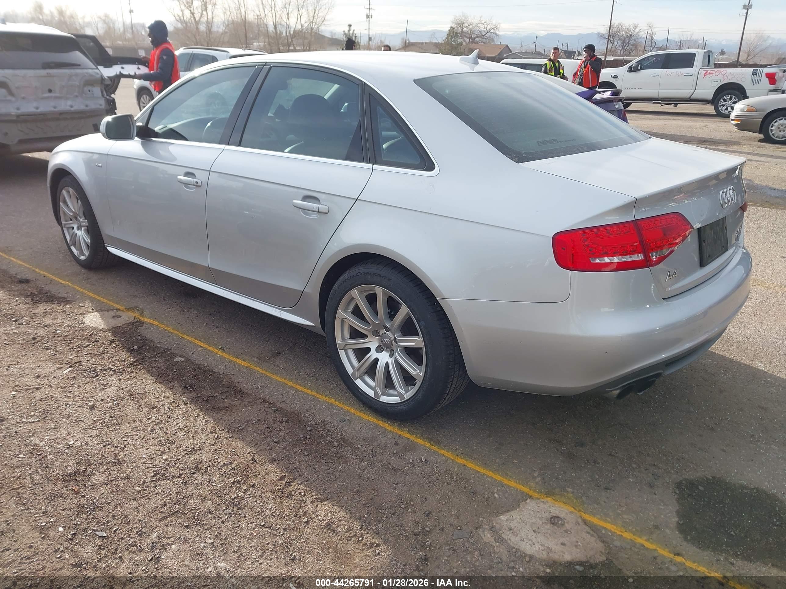 AUDI A4 image 3