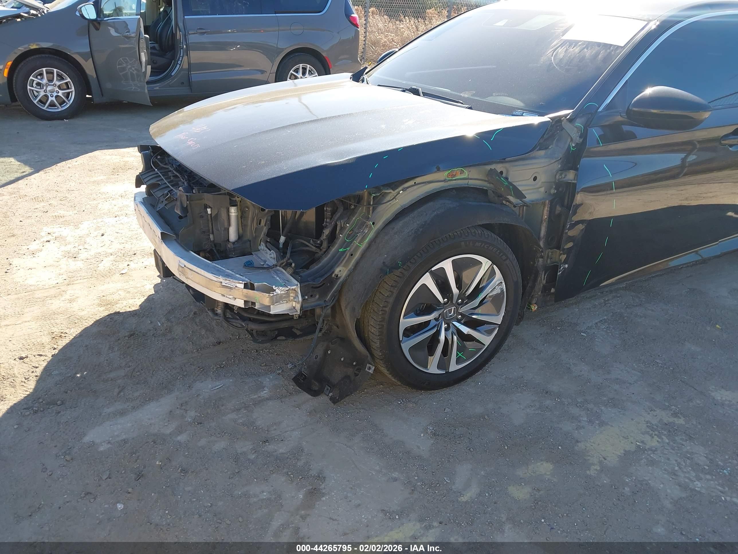 HONDA ACCORD image 6