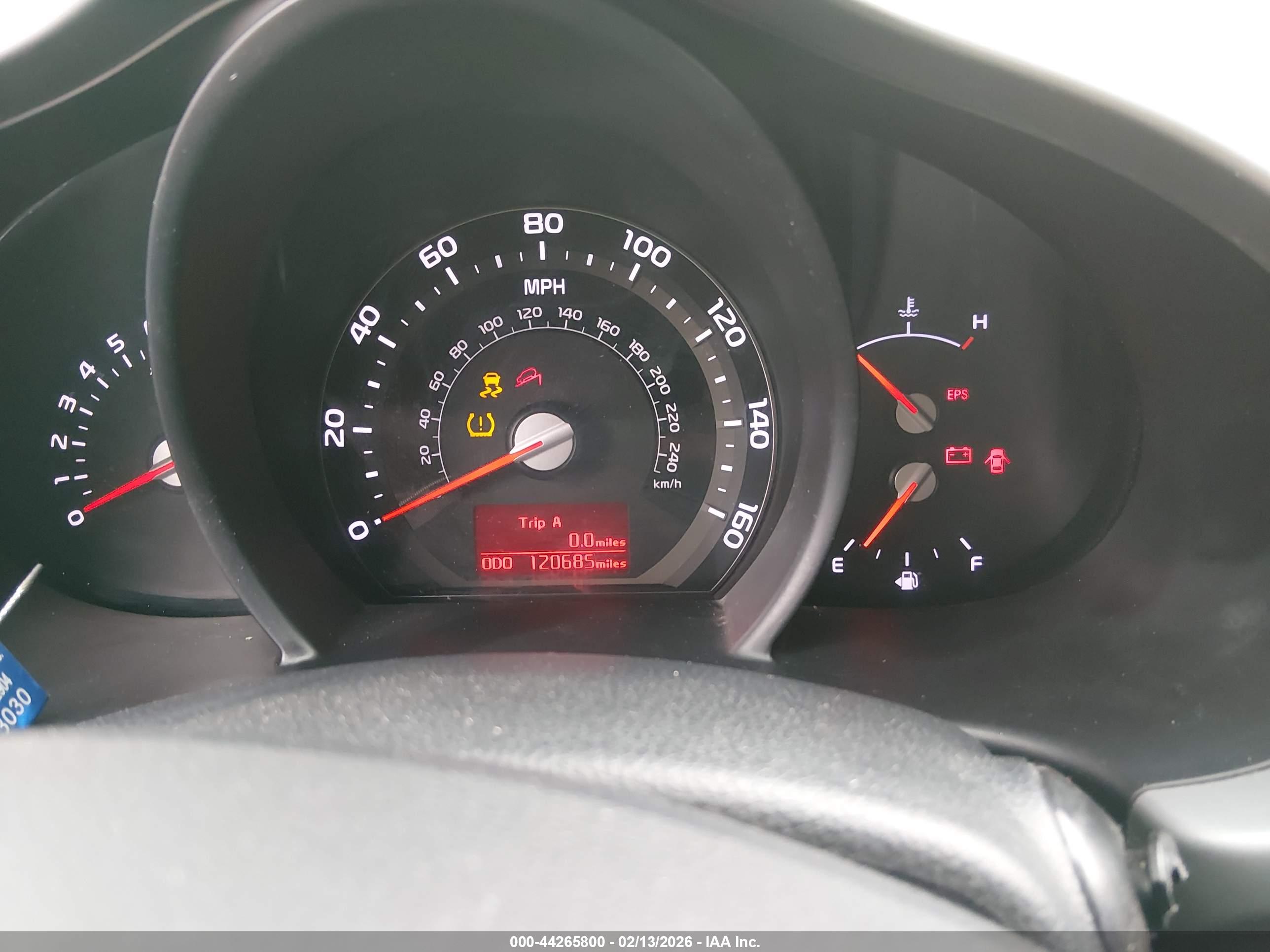 KIA SPORTAGE image 7
