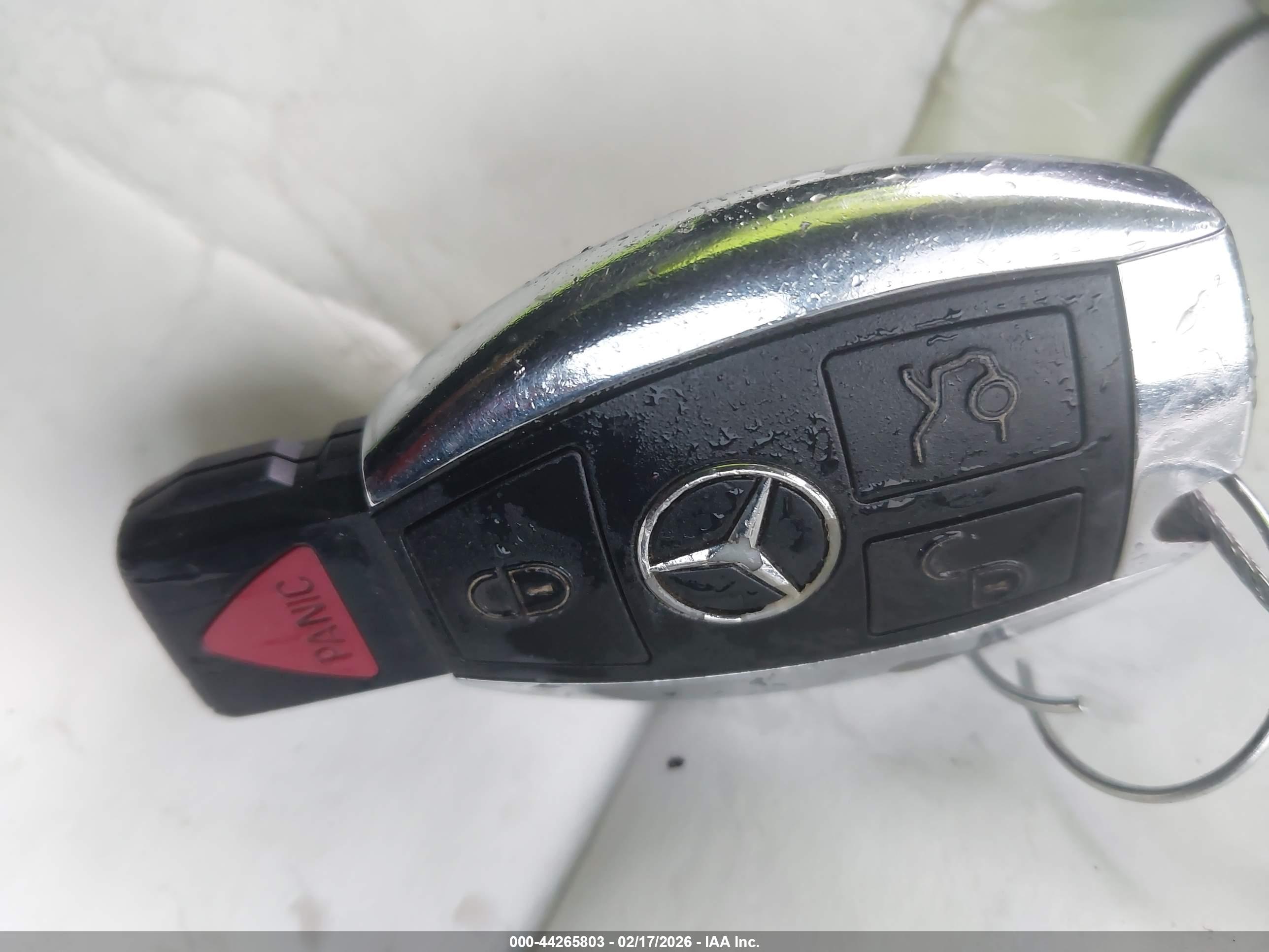 MERCEDES-BENZ C image 11