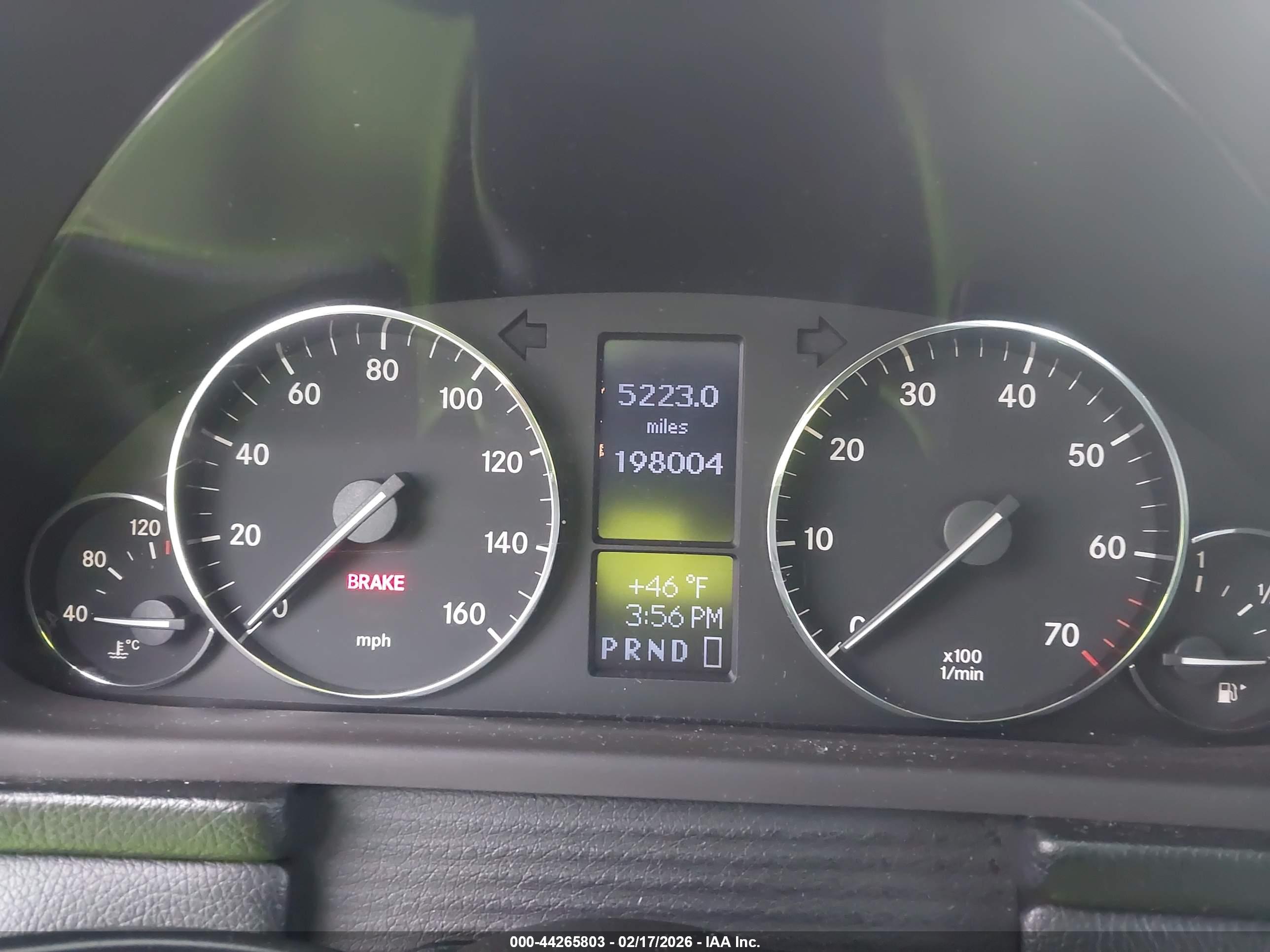 MERCEDES-BENZ C image 7