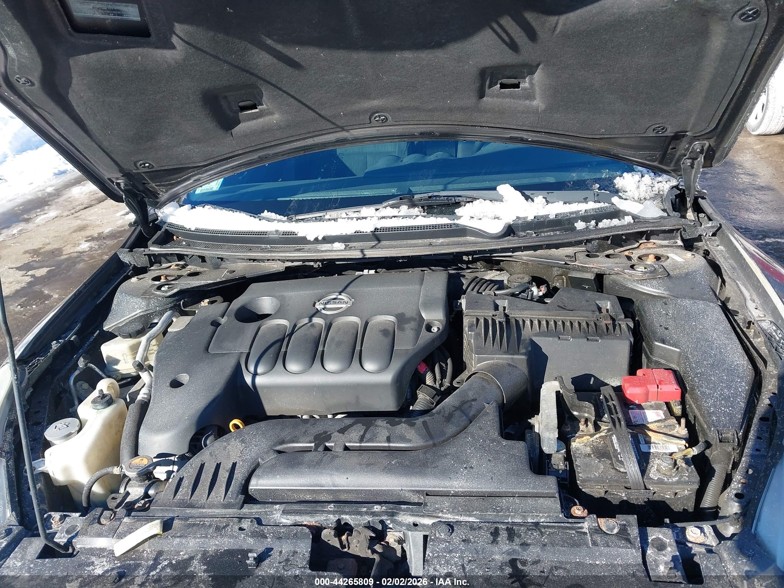 NISSAN ALTIMA image 10