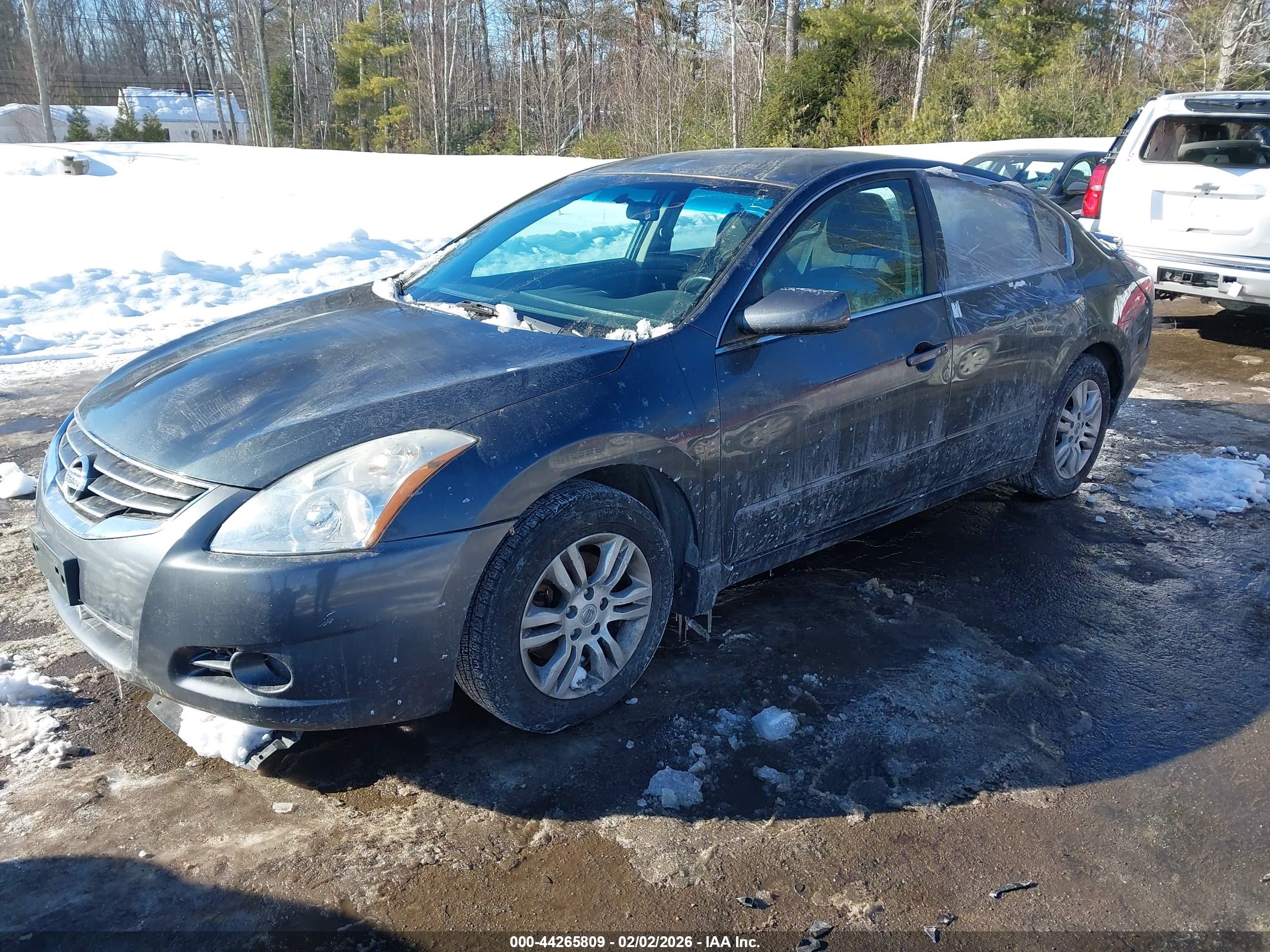 NISSAN ALTIMA image 2
