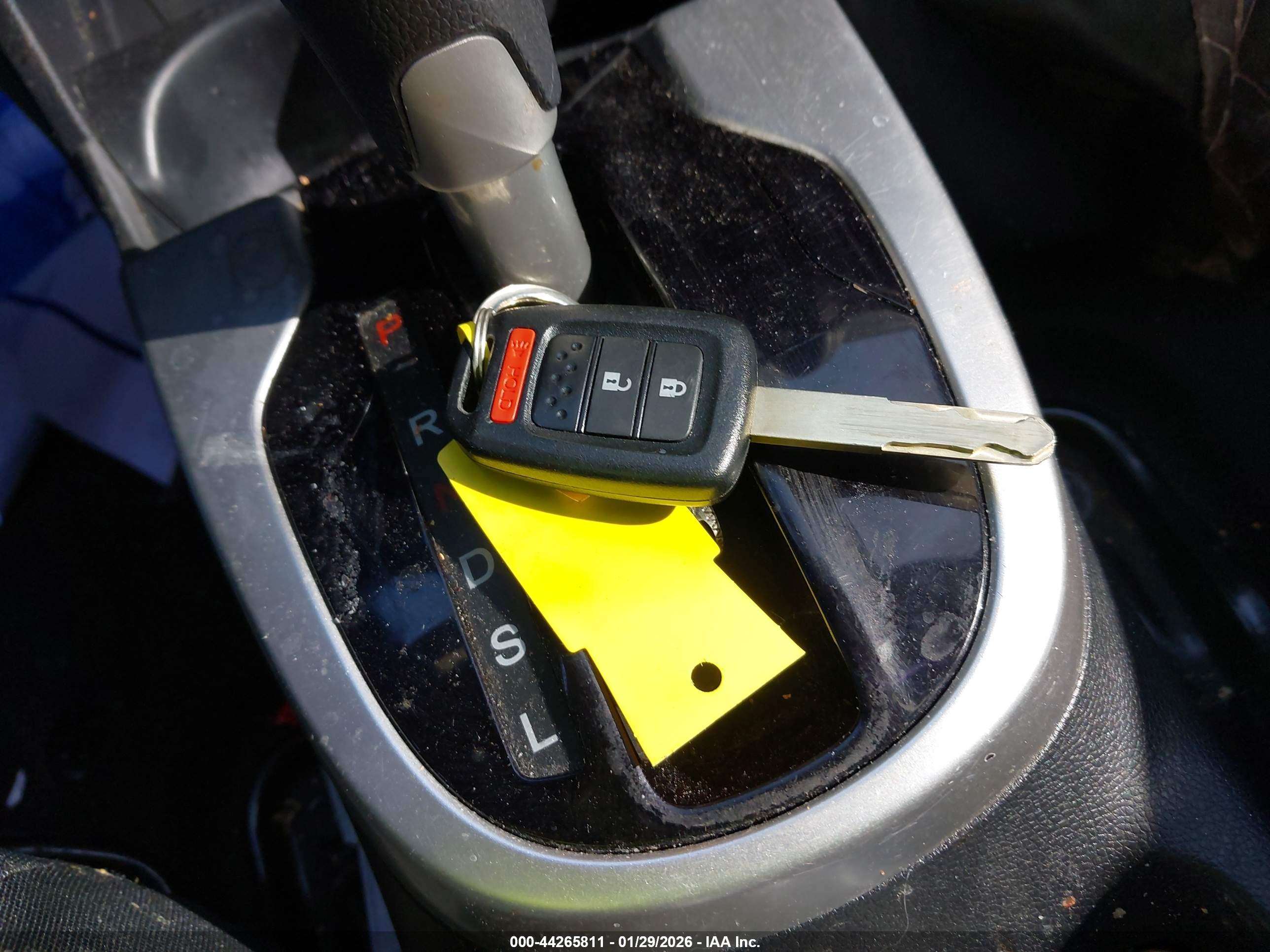 HONDA FIT image 11