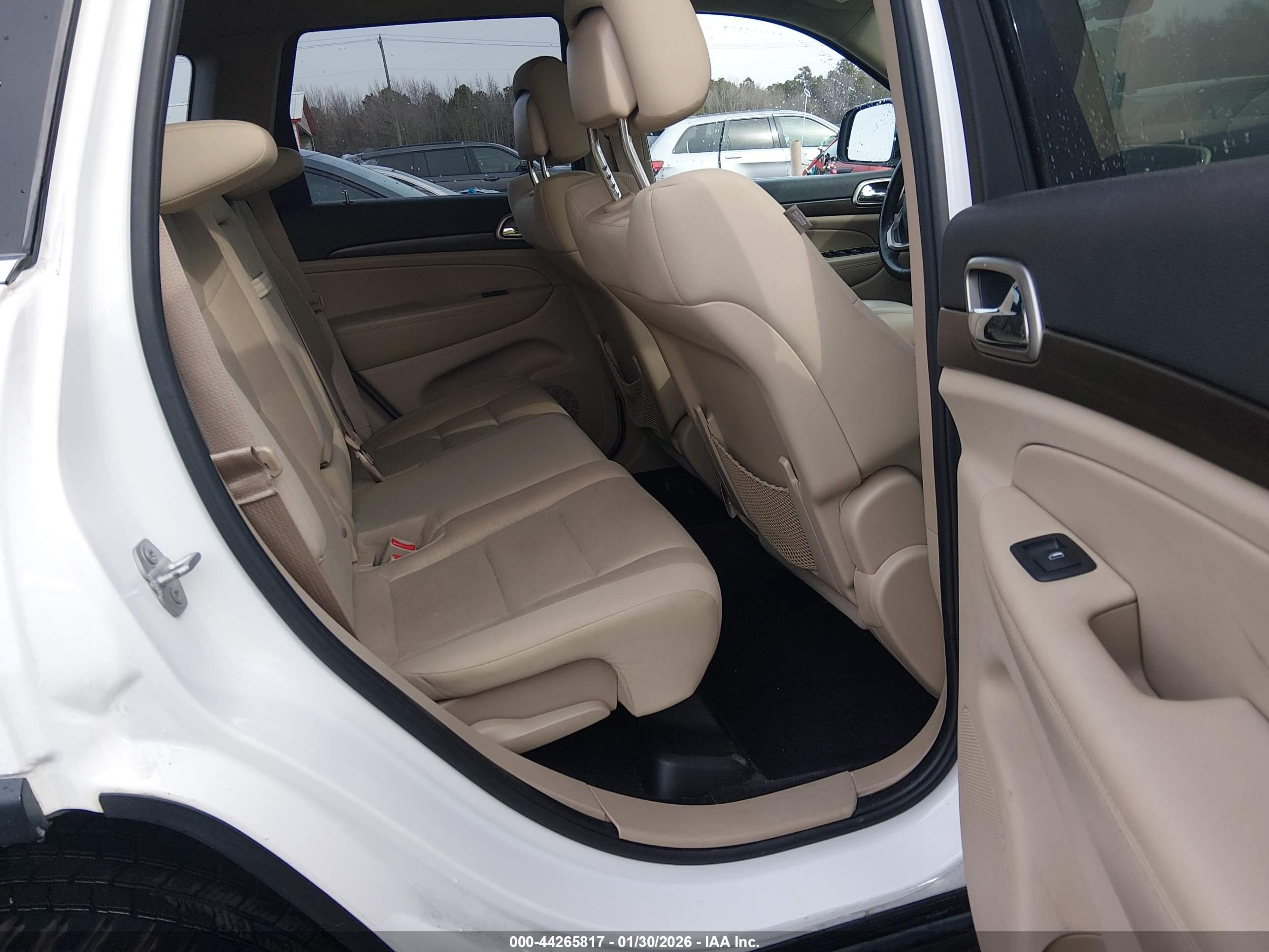 JEEP GRAND image 8