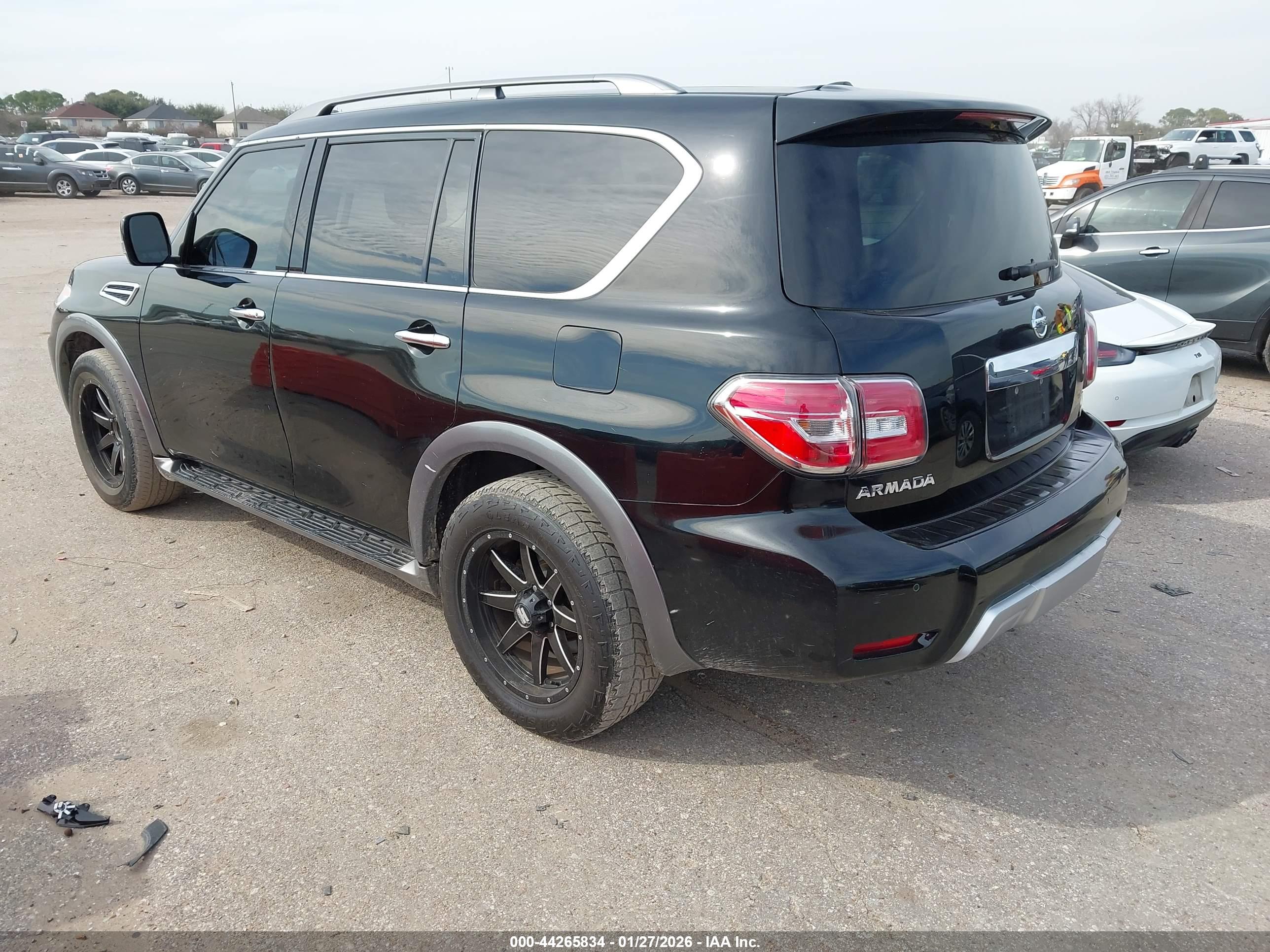 NISSAN ARMADA image 3