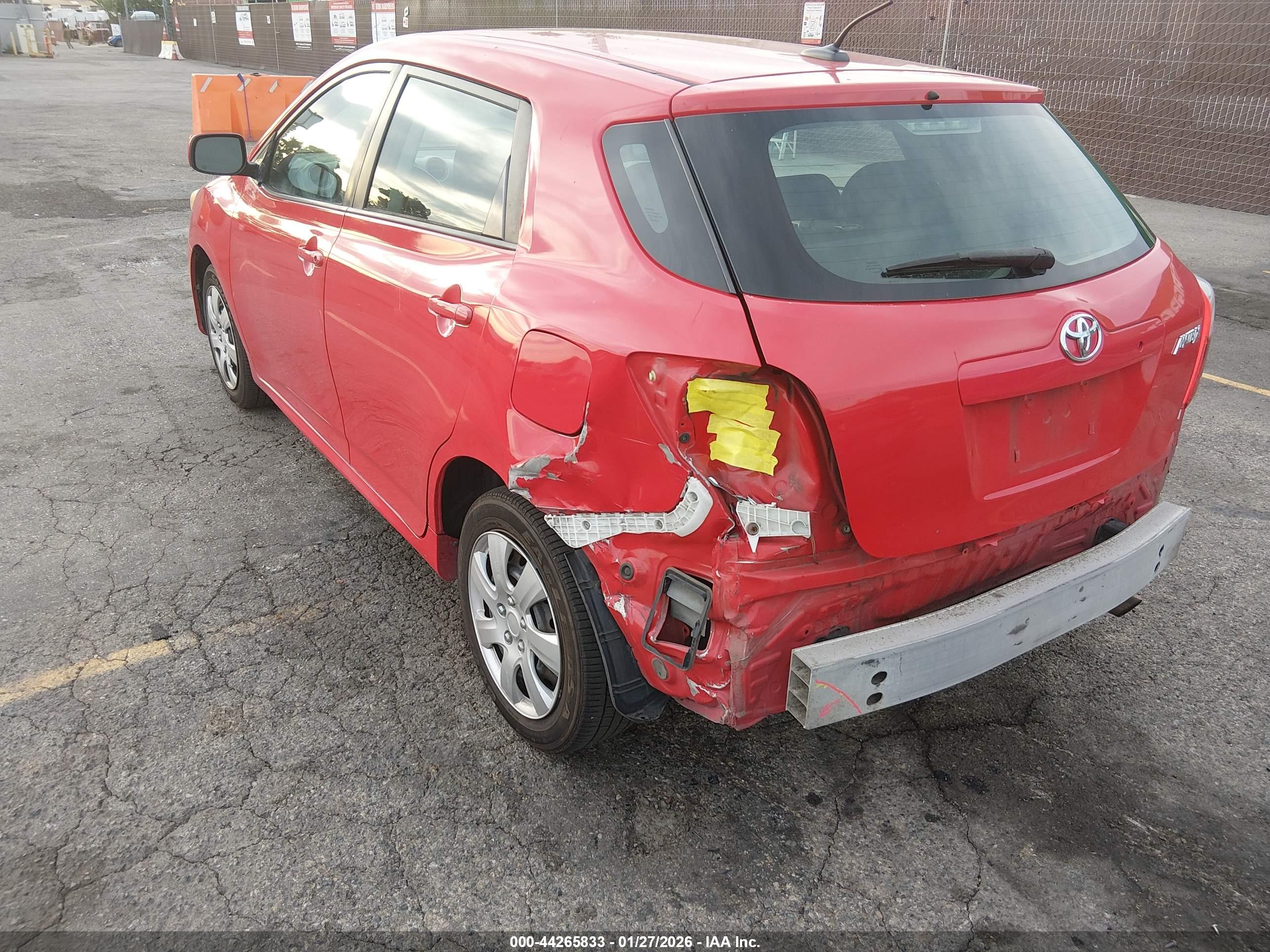 TOYOTA MATRIX image 3
