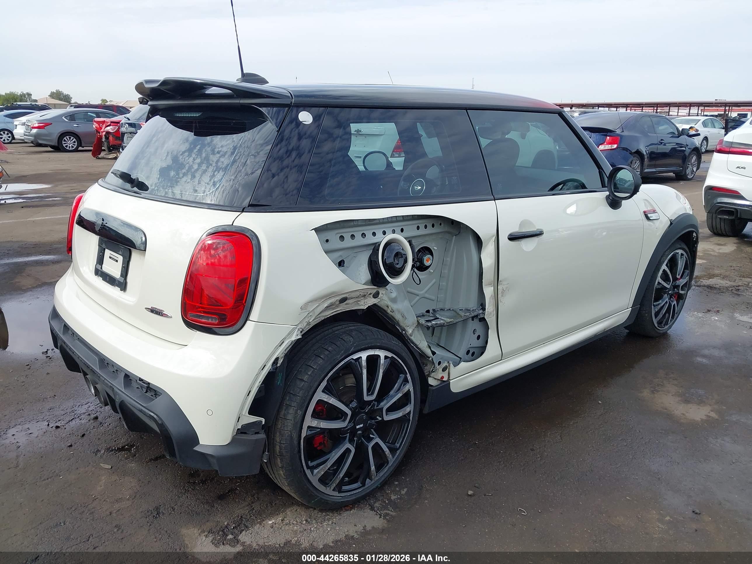 MINI HARDTOP image 6