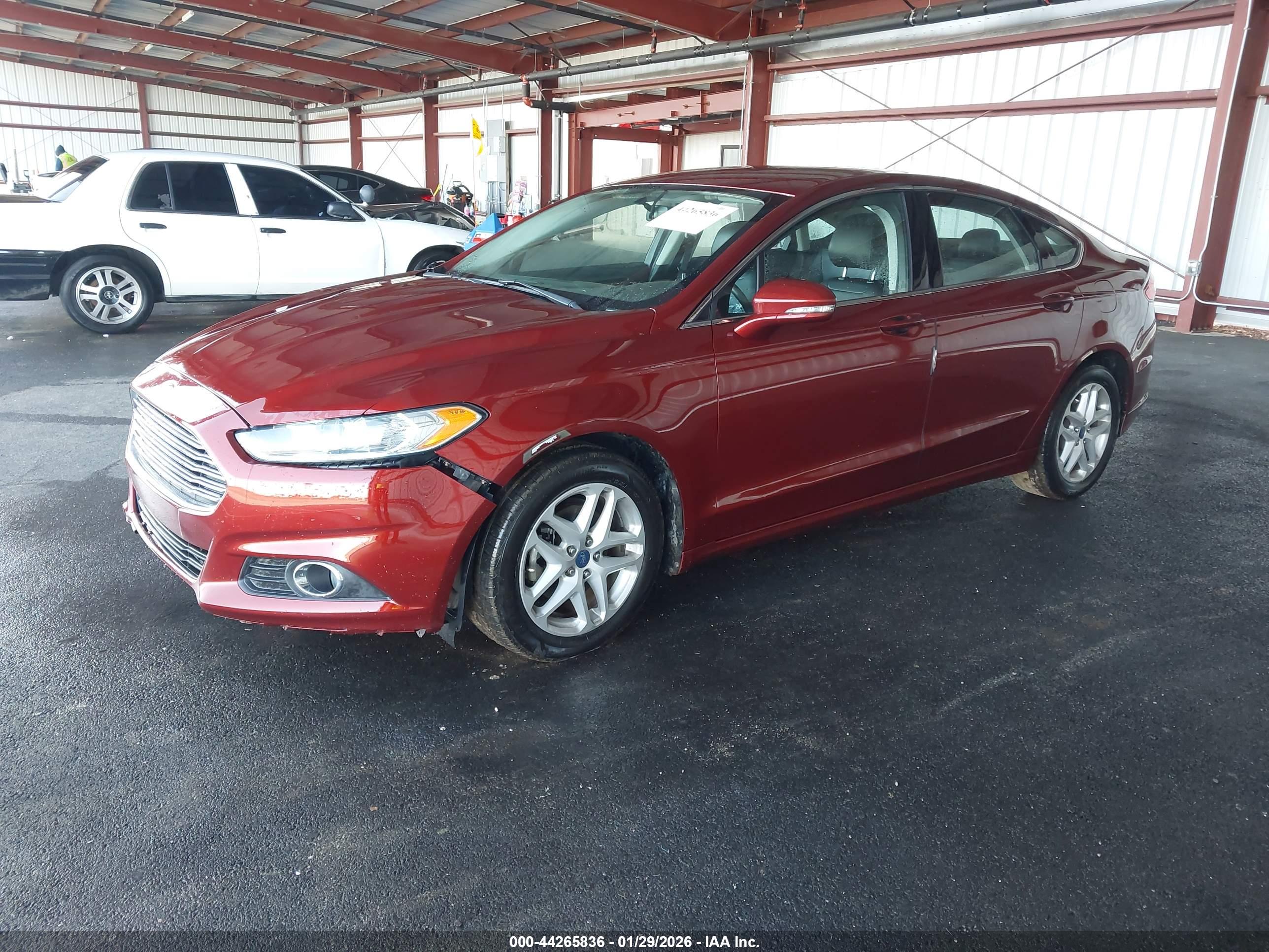 FORD FUSION image 2
