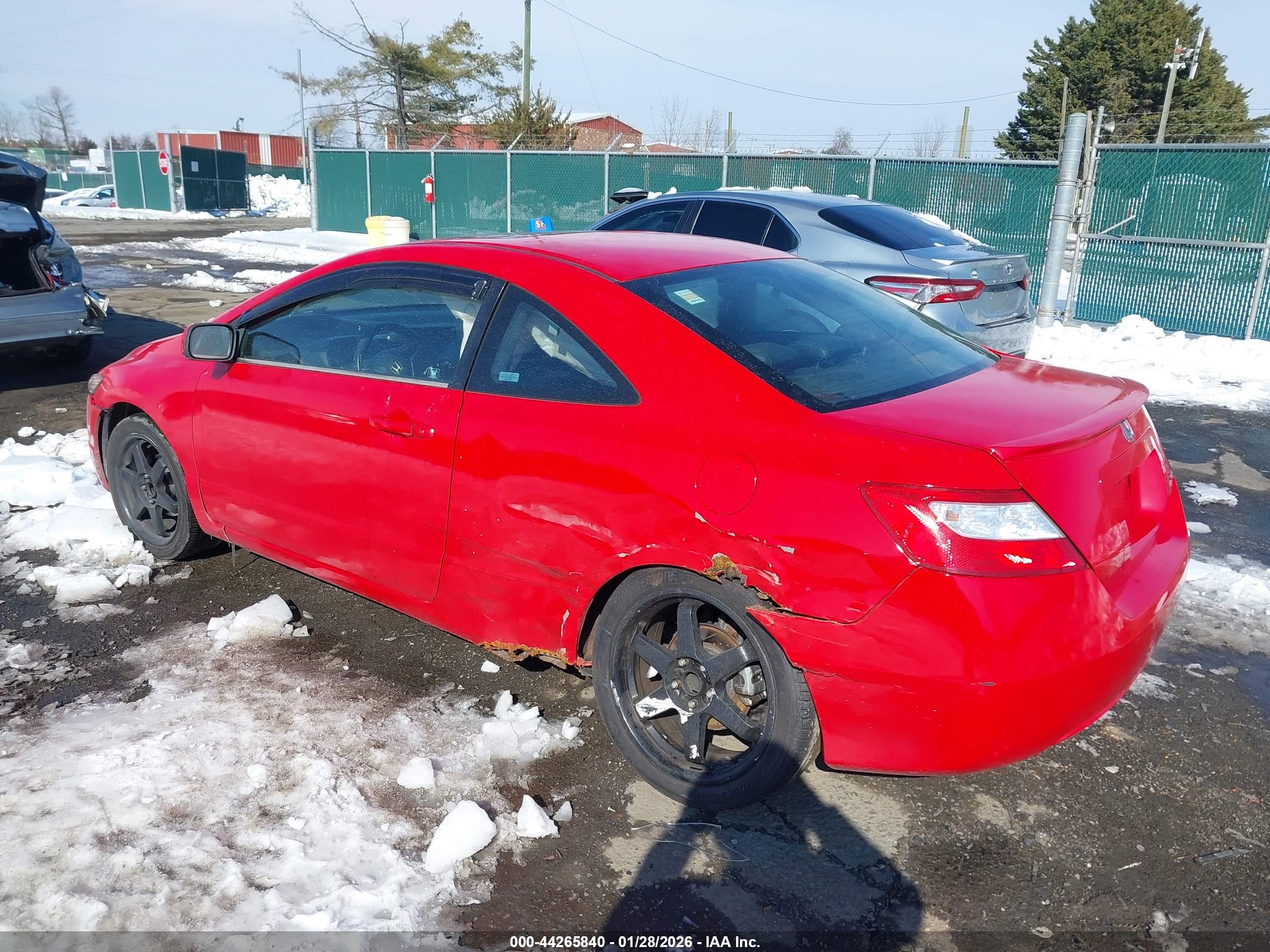 HONDA CIVIC image 3
