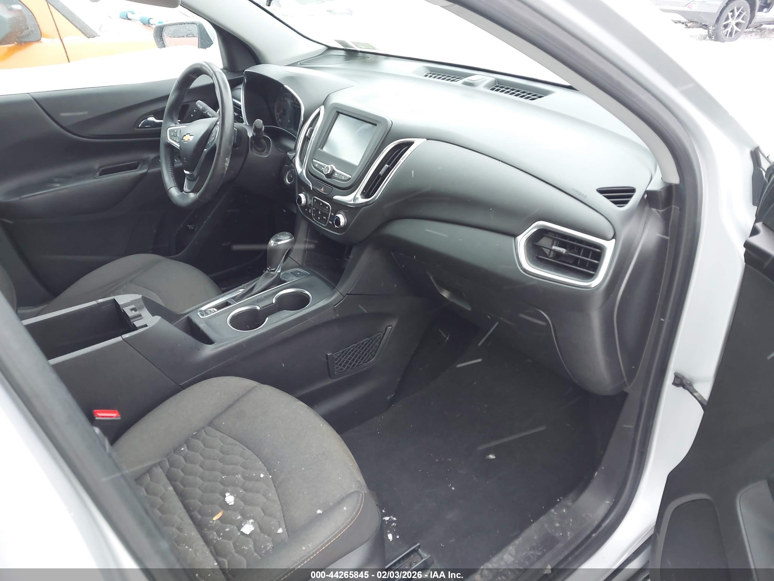 CHEVROLET EQUINOX image 5