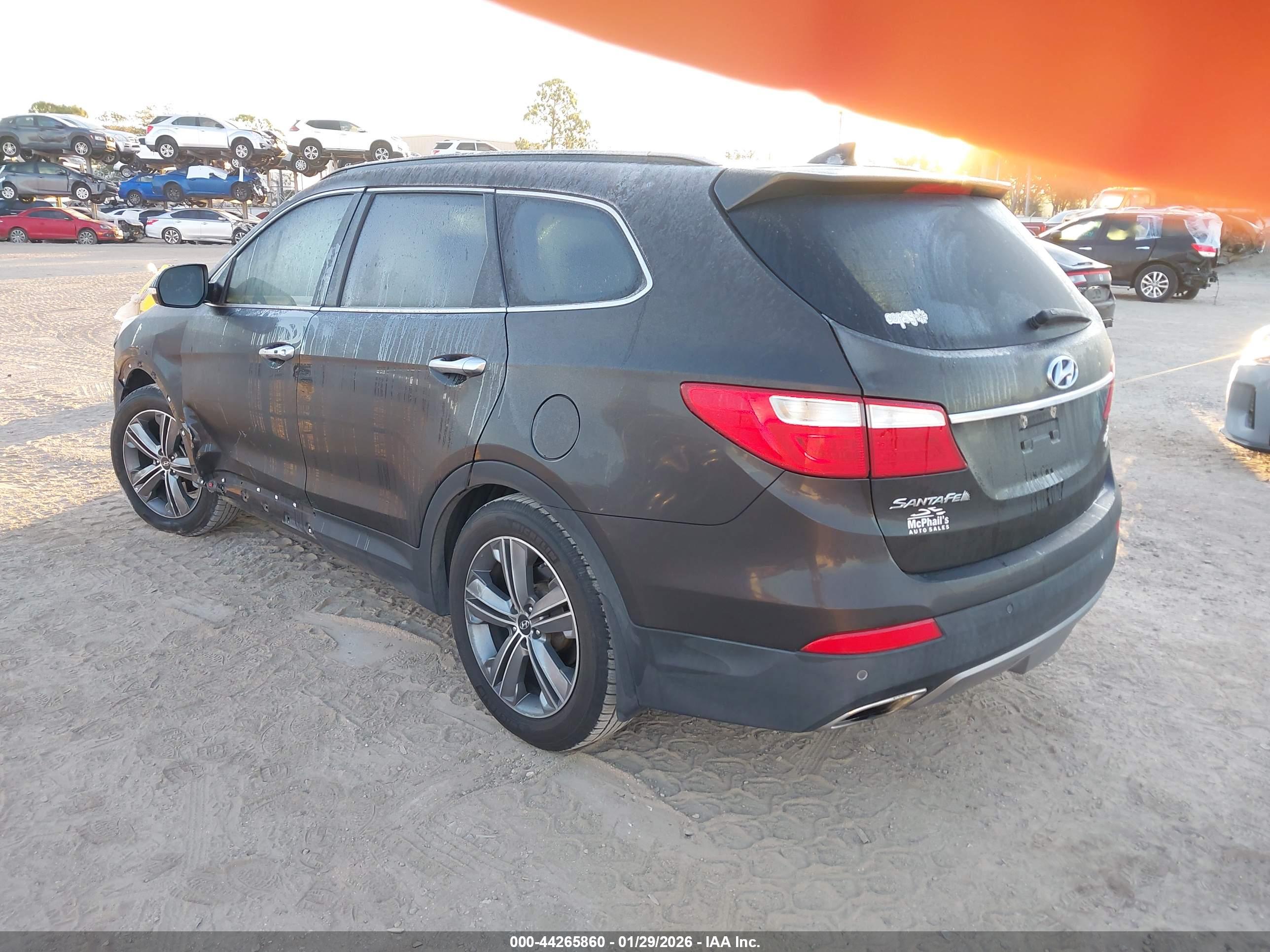 HYUNDAI SANTA image 3