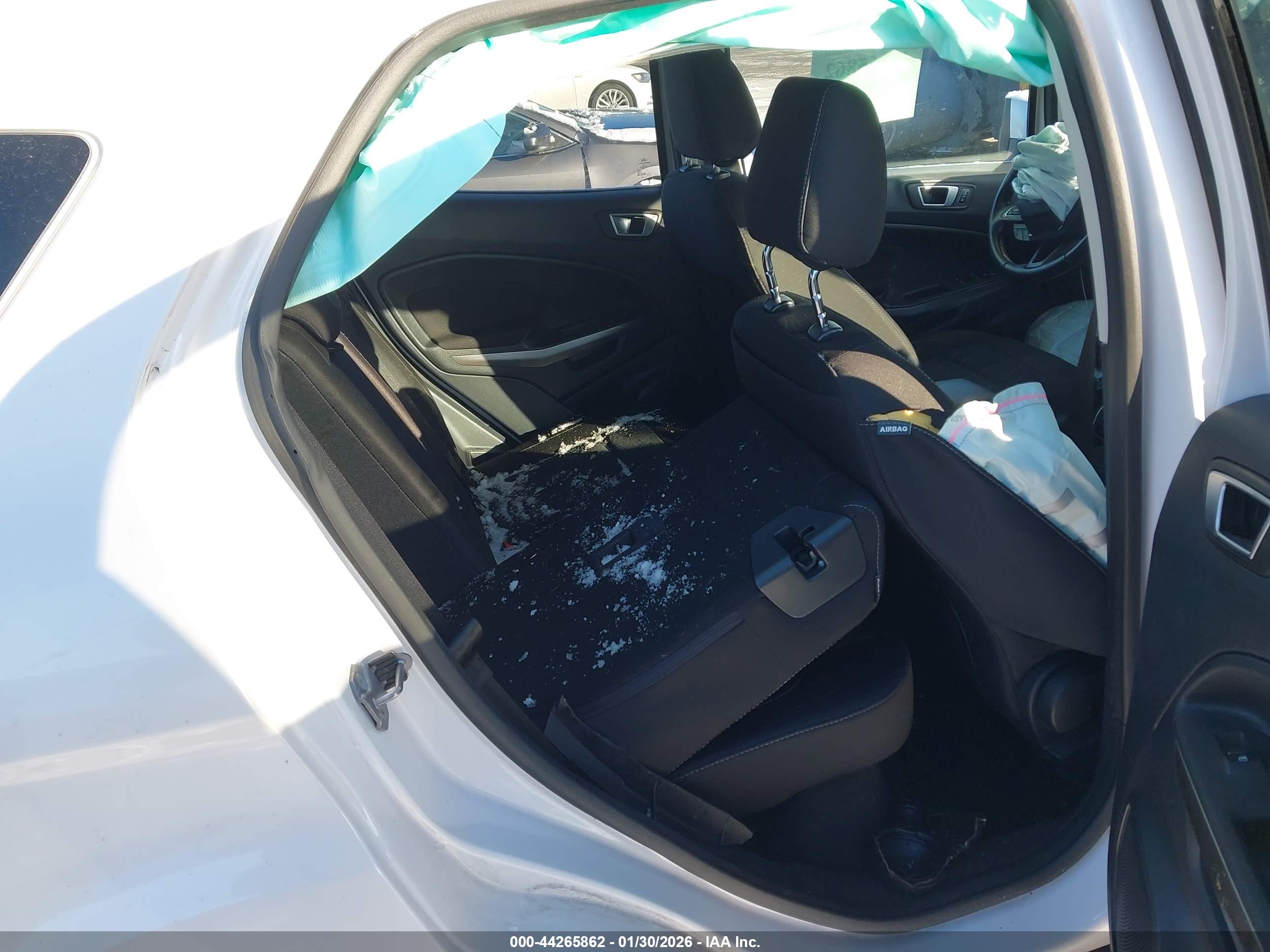 FORD ECOSPORT image 8