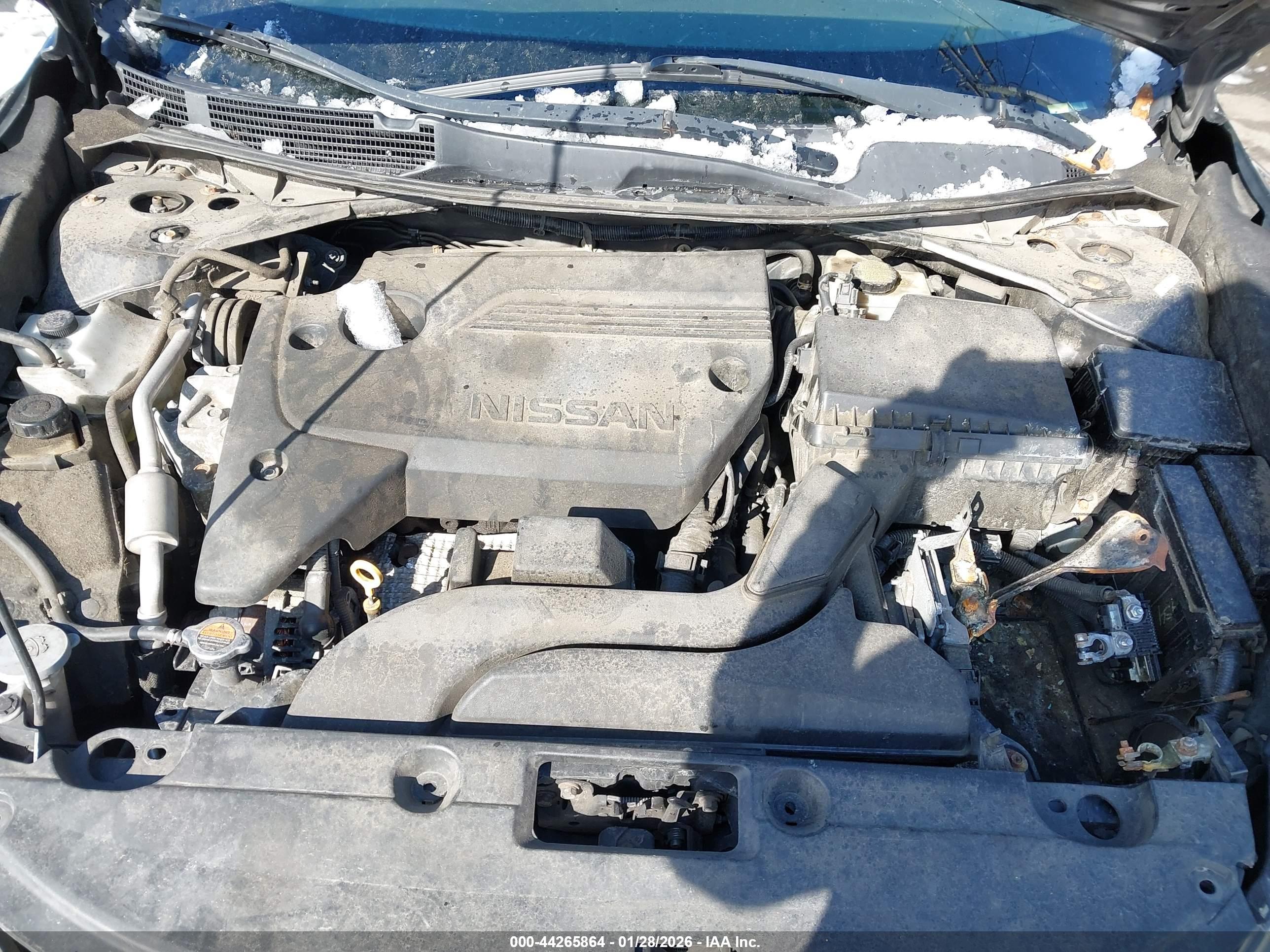 NISSAN ALTIMA image 10