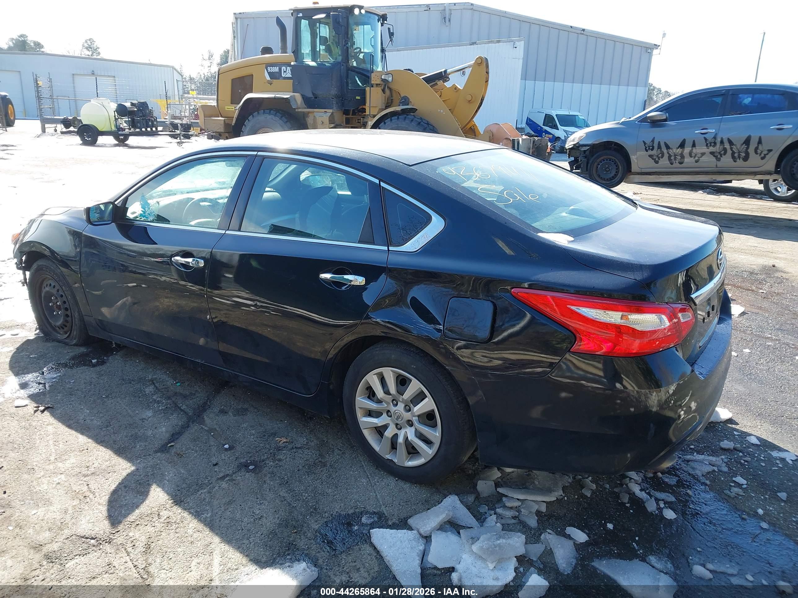 NISSAN ALTIMA image 3