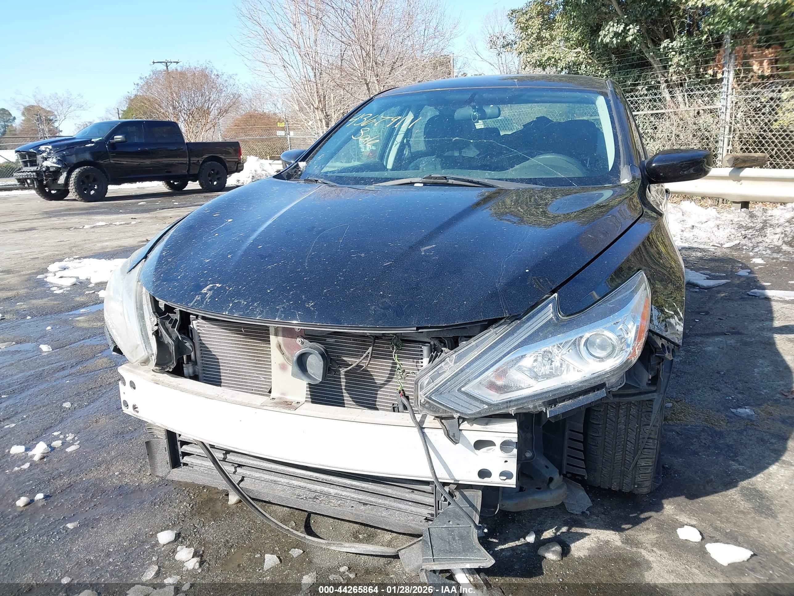 NISSAN ALTIMA image 6