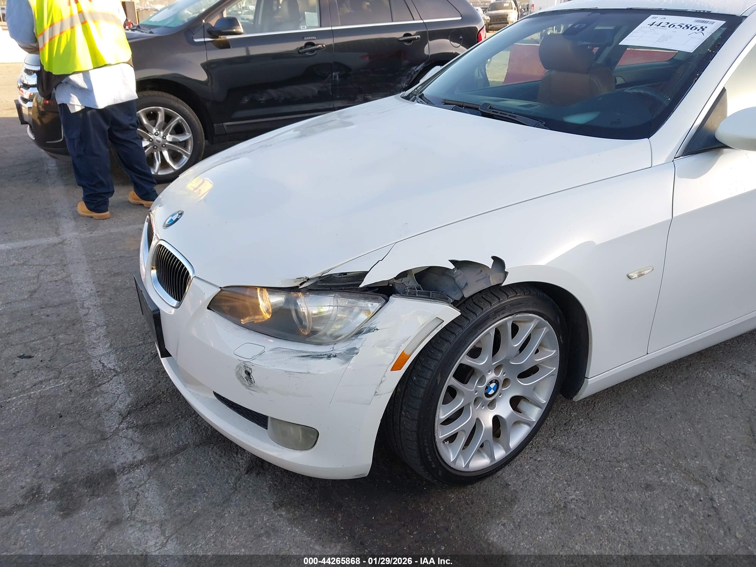 BMW 328I image 6