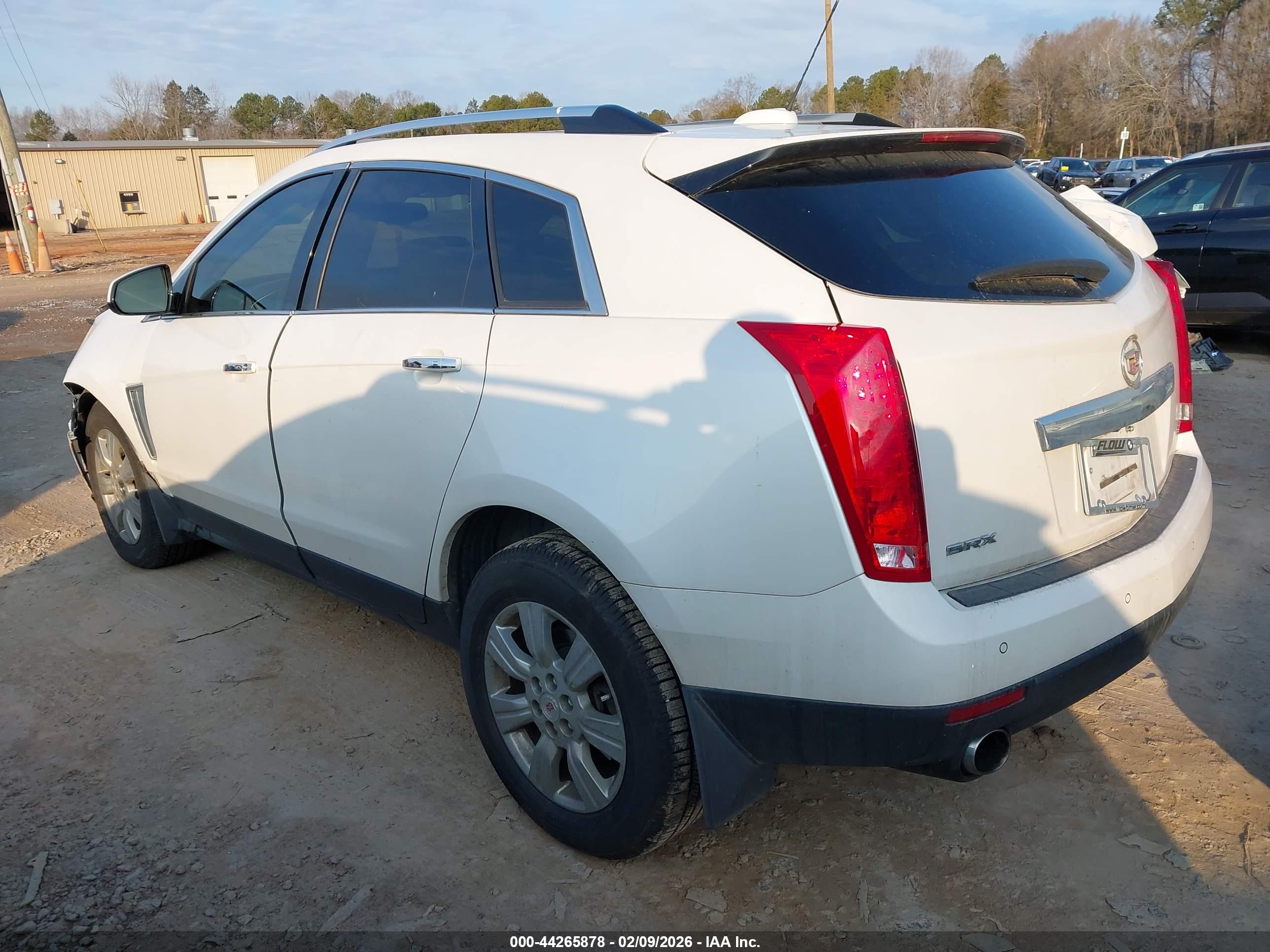 CADILLAC SRX image 3